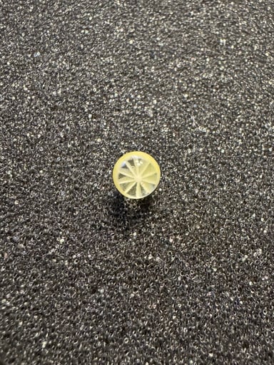 Preview pic of Lyons Glass Lemon Pearl 🍋