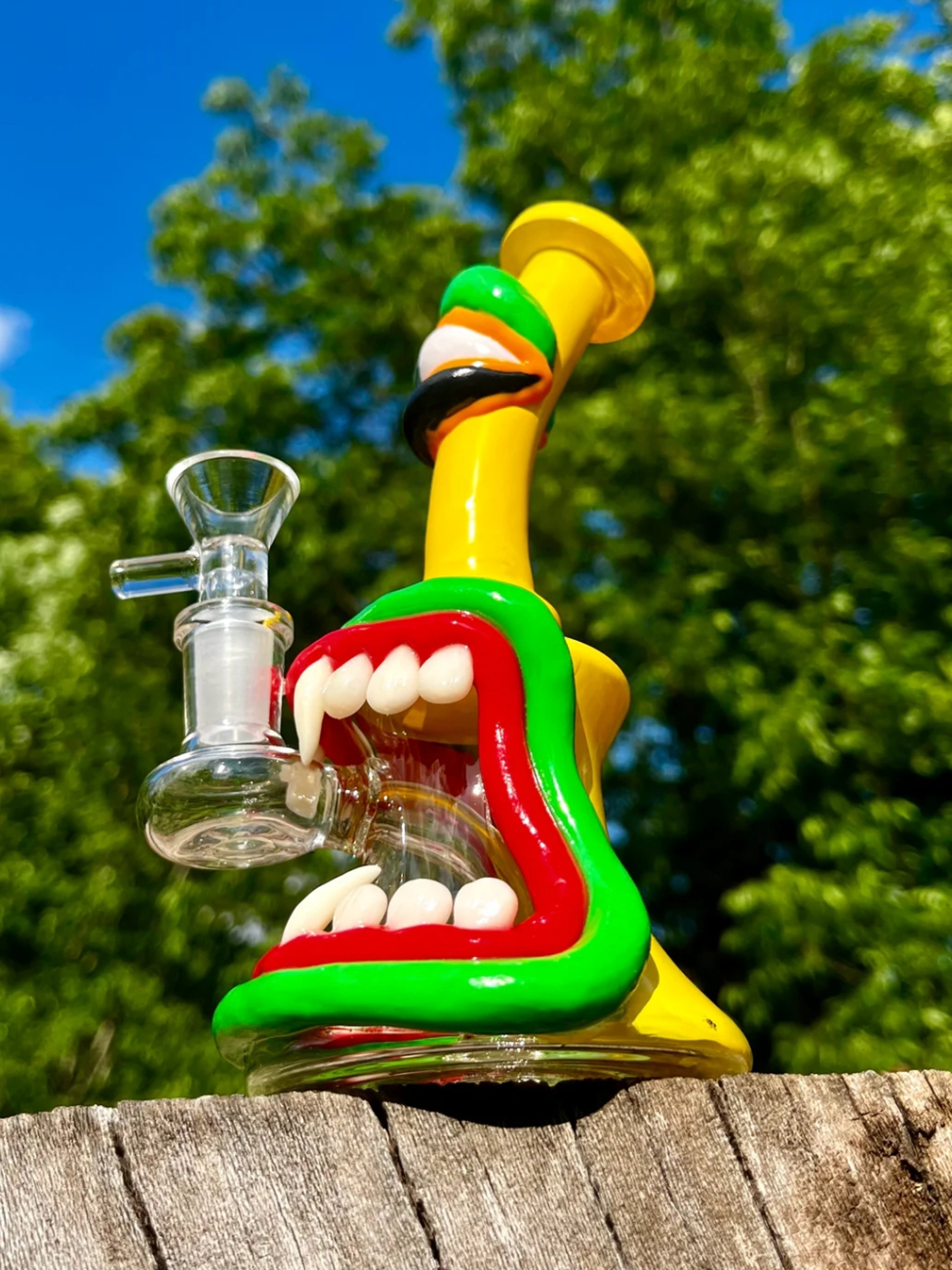 Preview pic of Yellow 🟡 Evil eye 👁️ Glass Rig