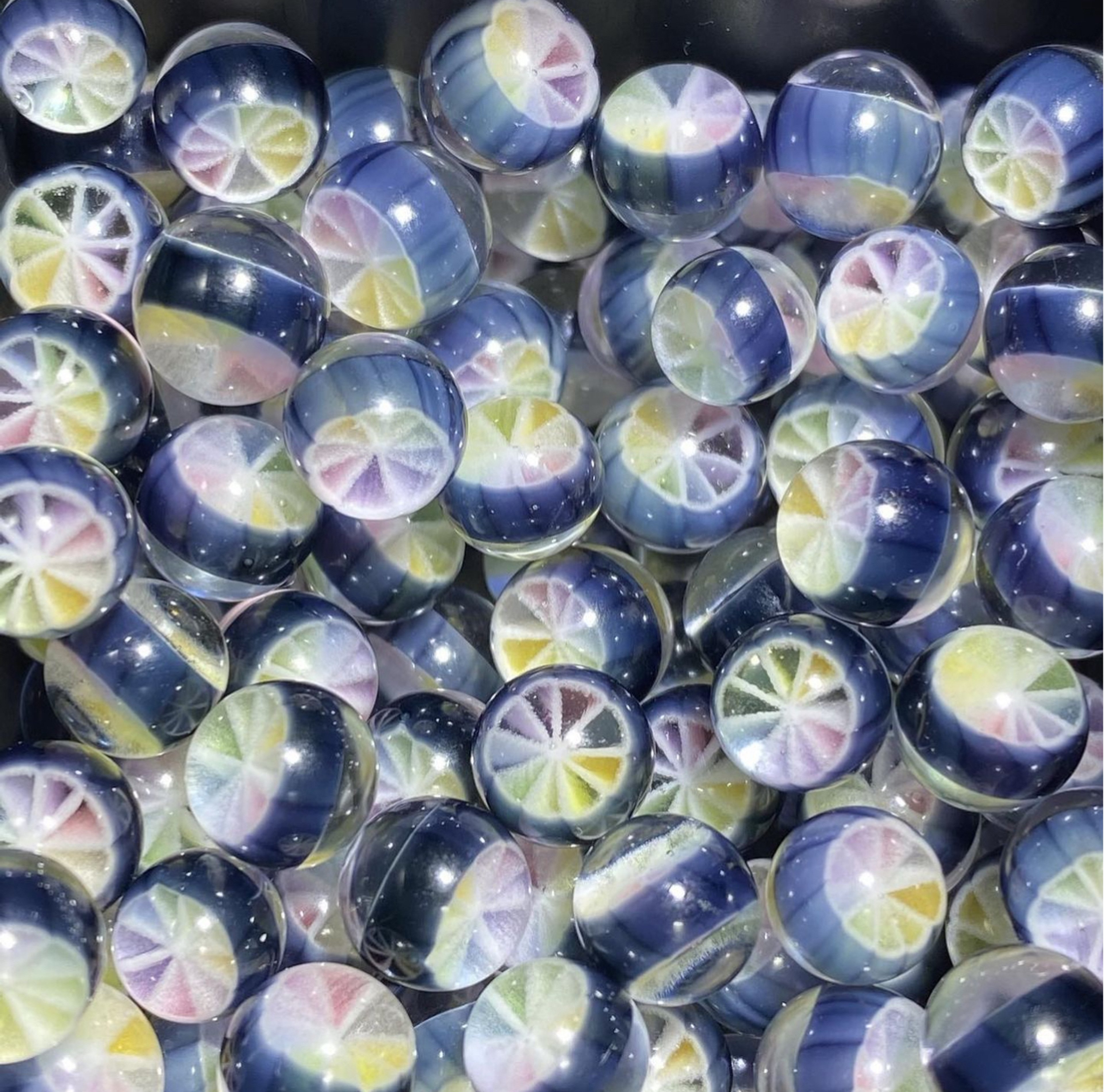 Preview pic of Lyons Glass Rainbow Pearl 🍊 🍋