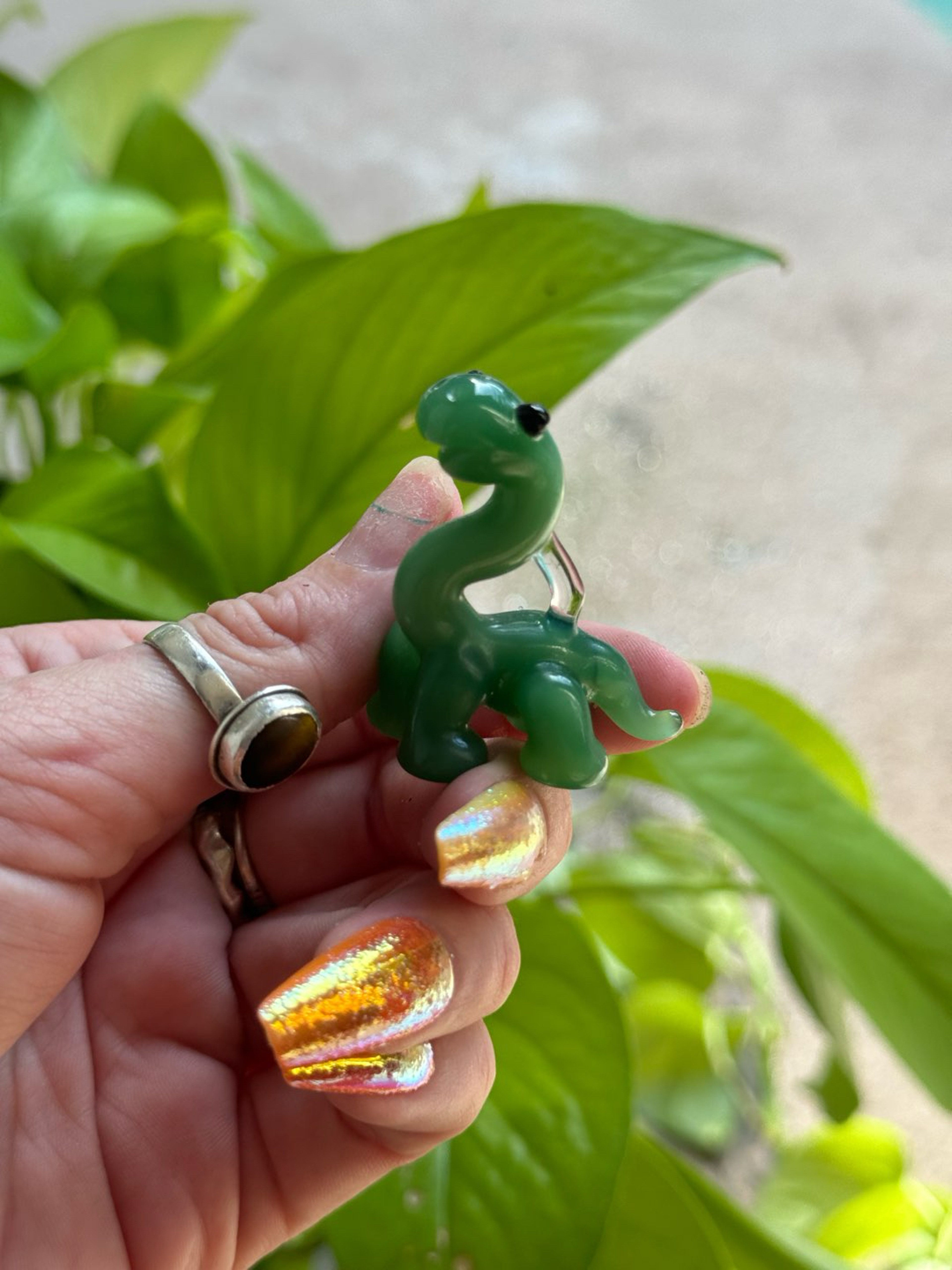 Preview pic of Dino pendant green