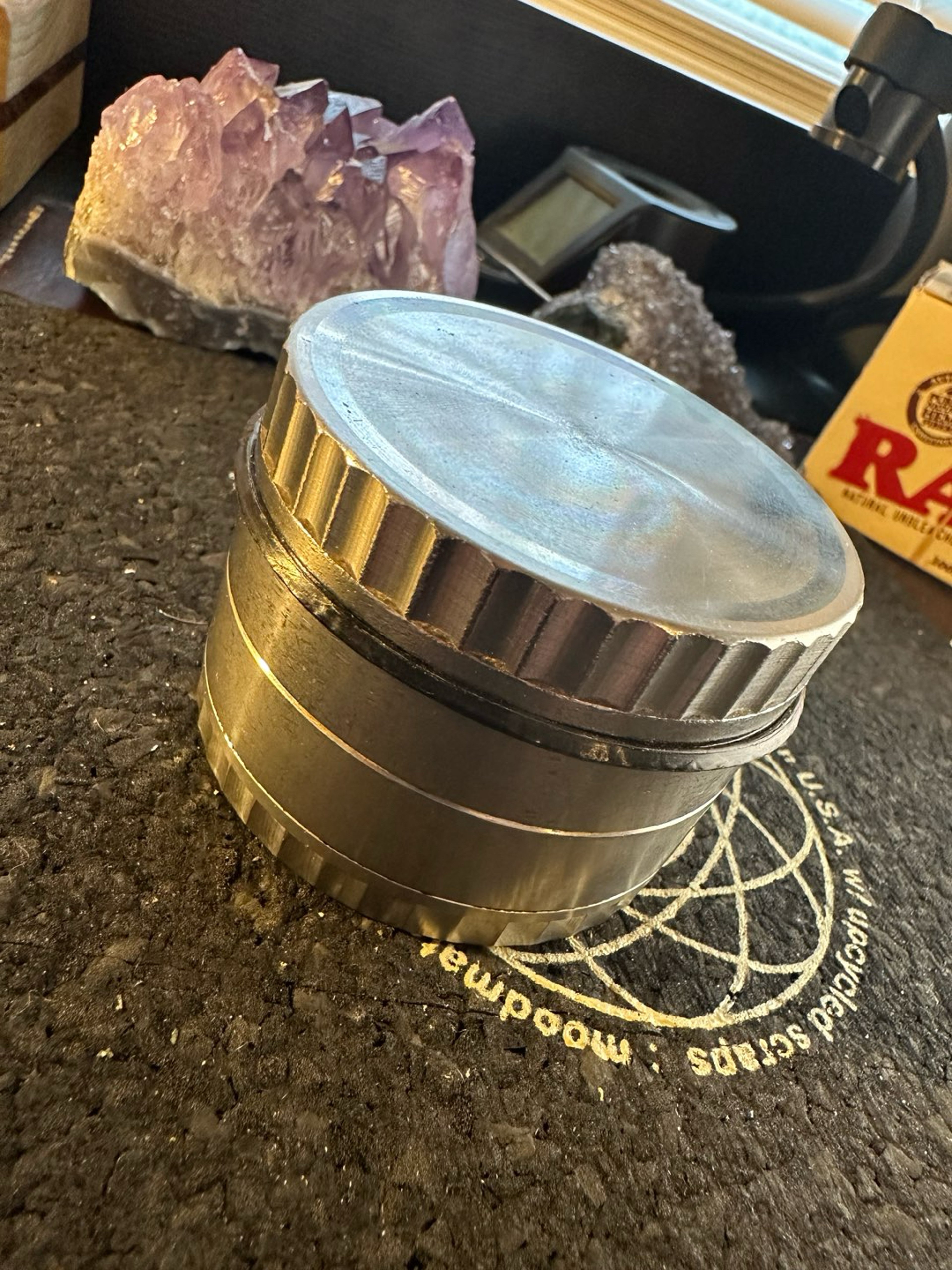 Preview pic of IASO Goods Grinder