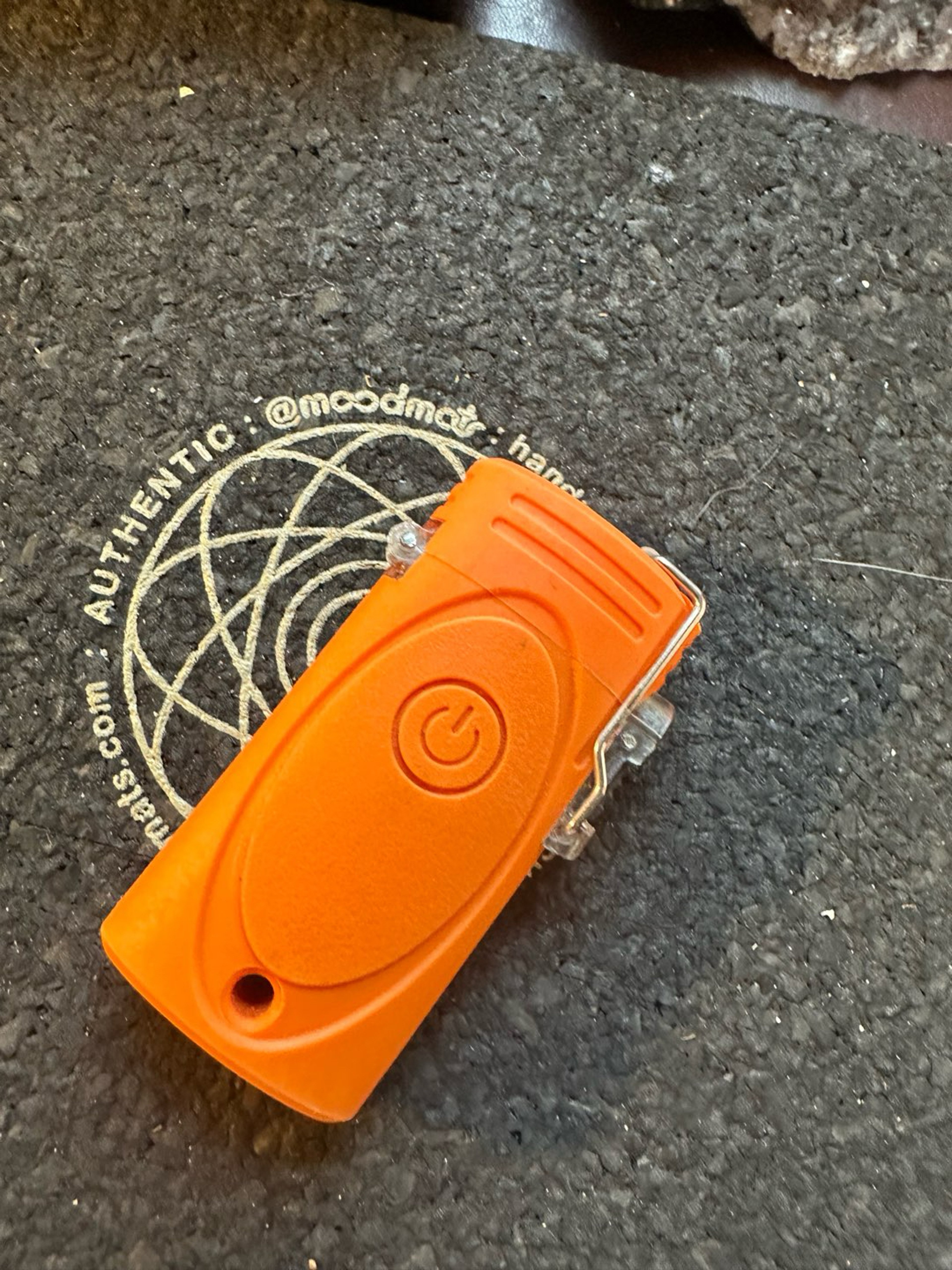 Preview pic of Windproof Arc Lighter