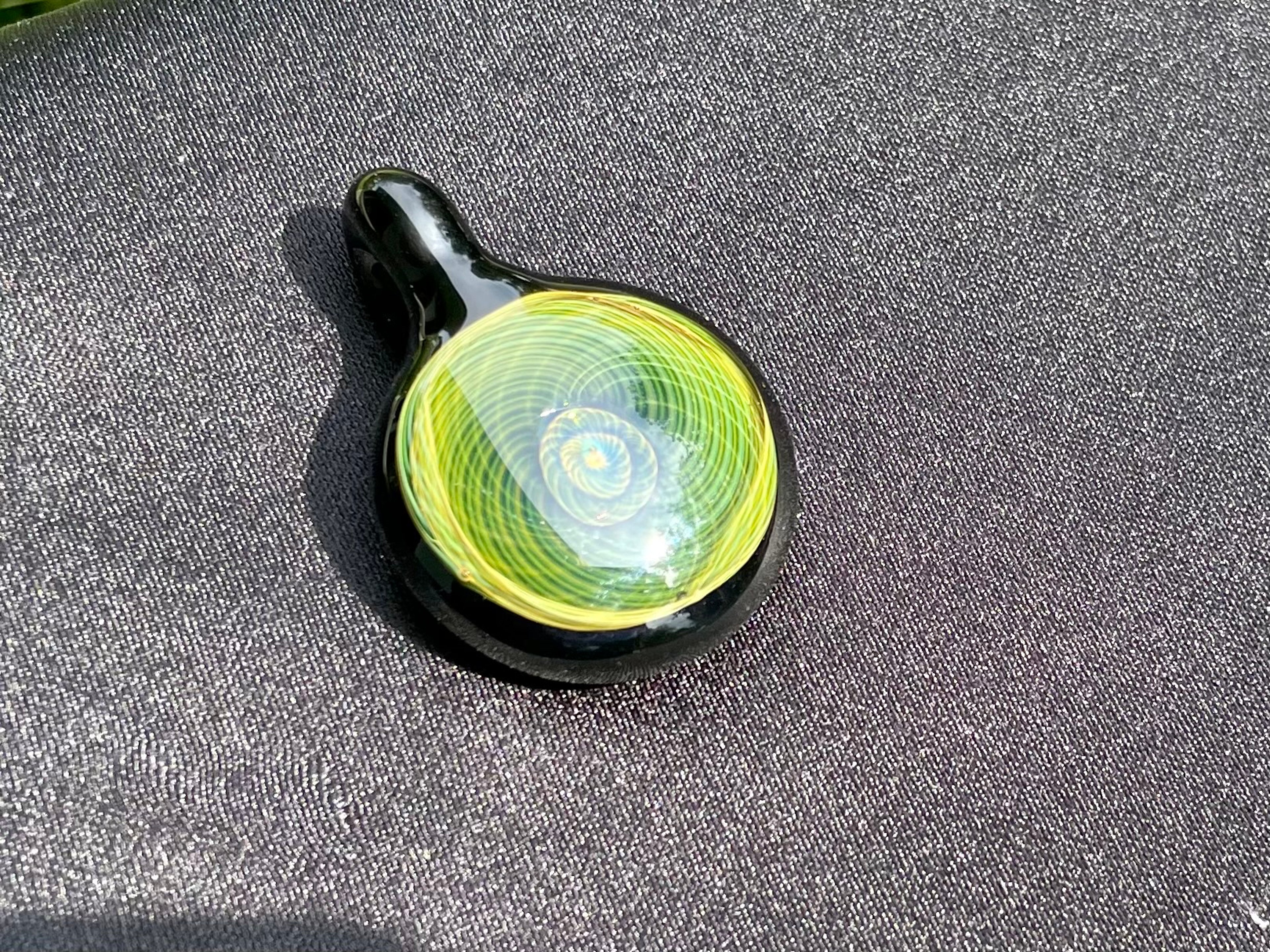 Fumicello pendant image 0