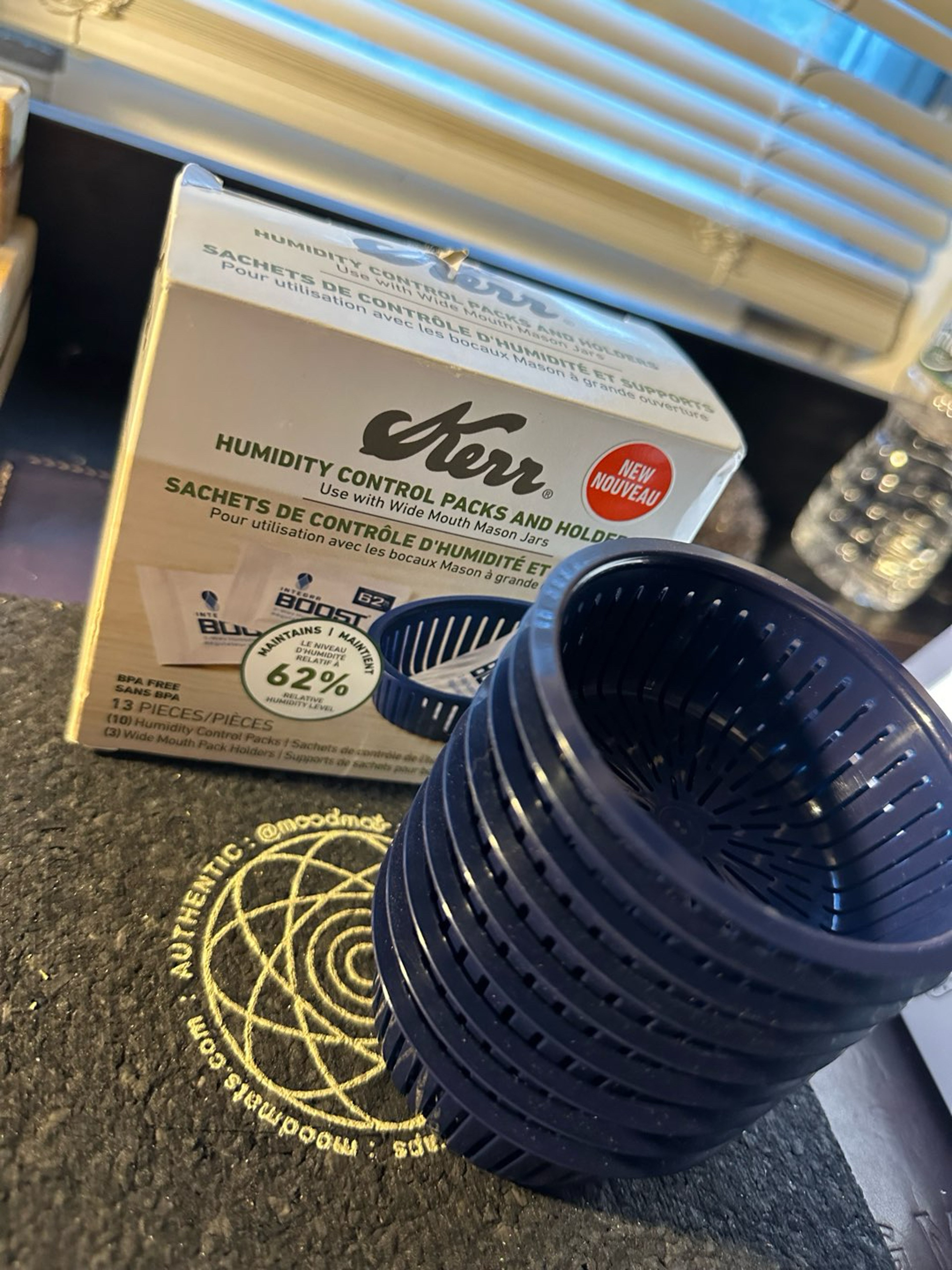 Preview pic of Jar Humidity Controllers