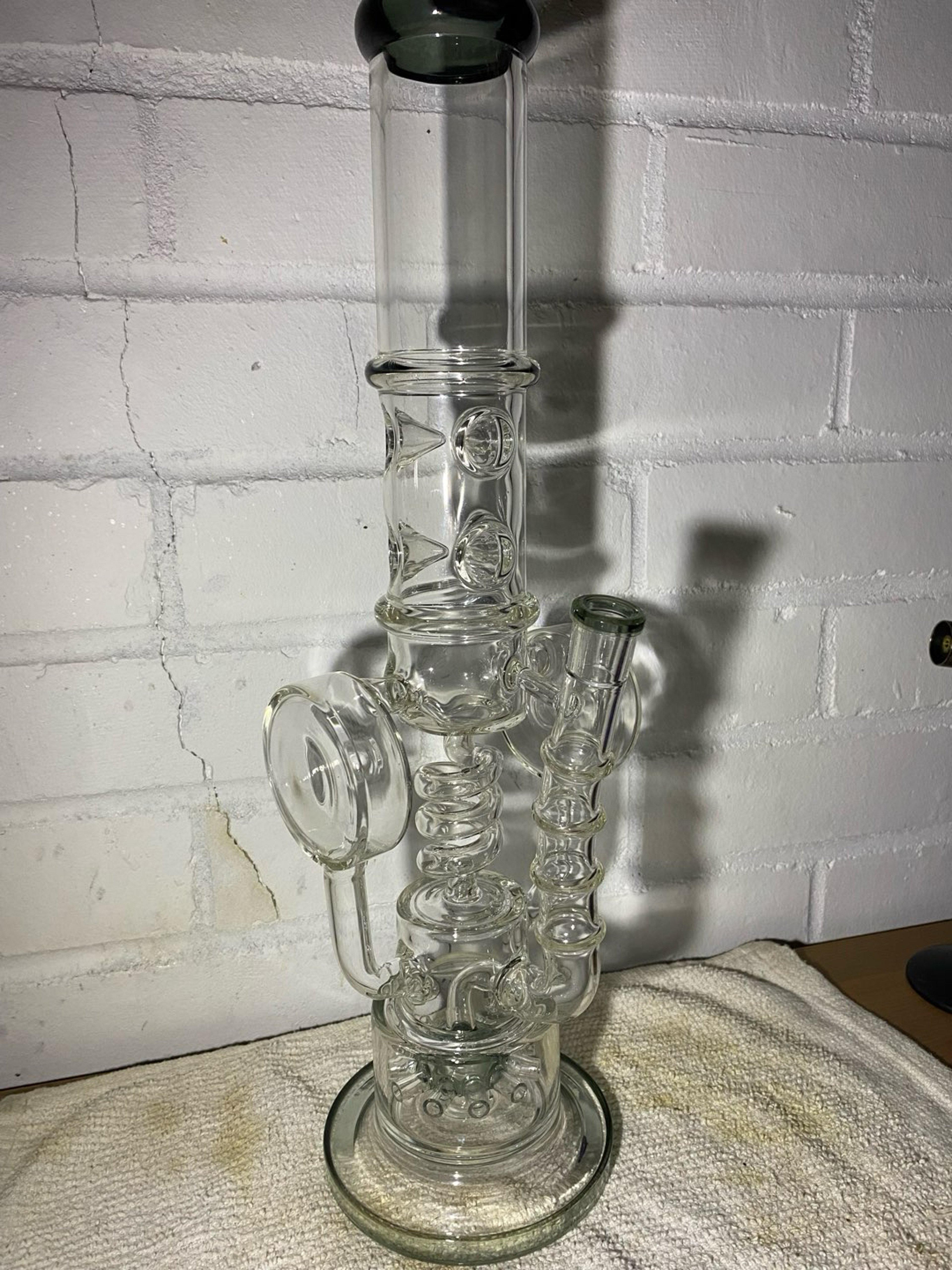 Preview pic of China bong retails 140