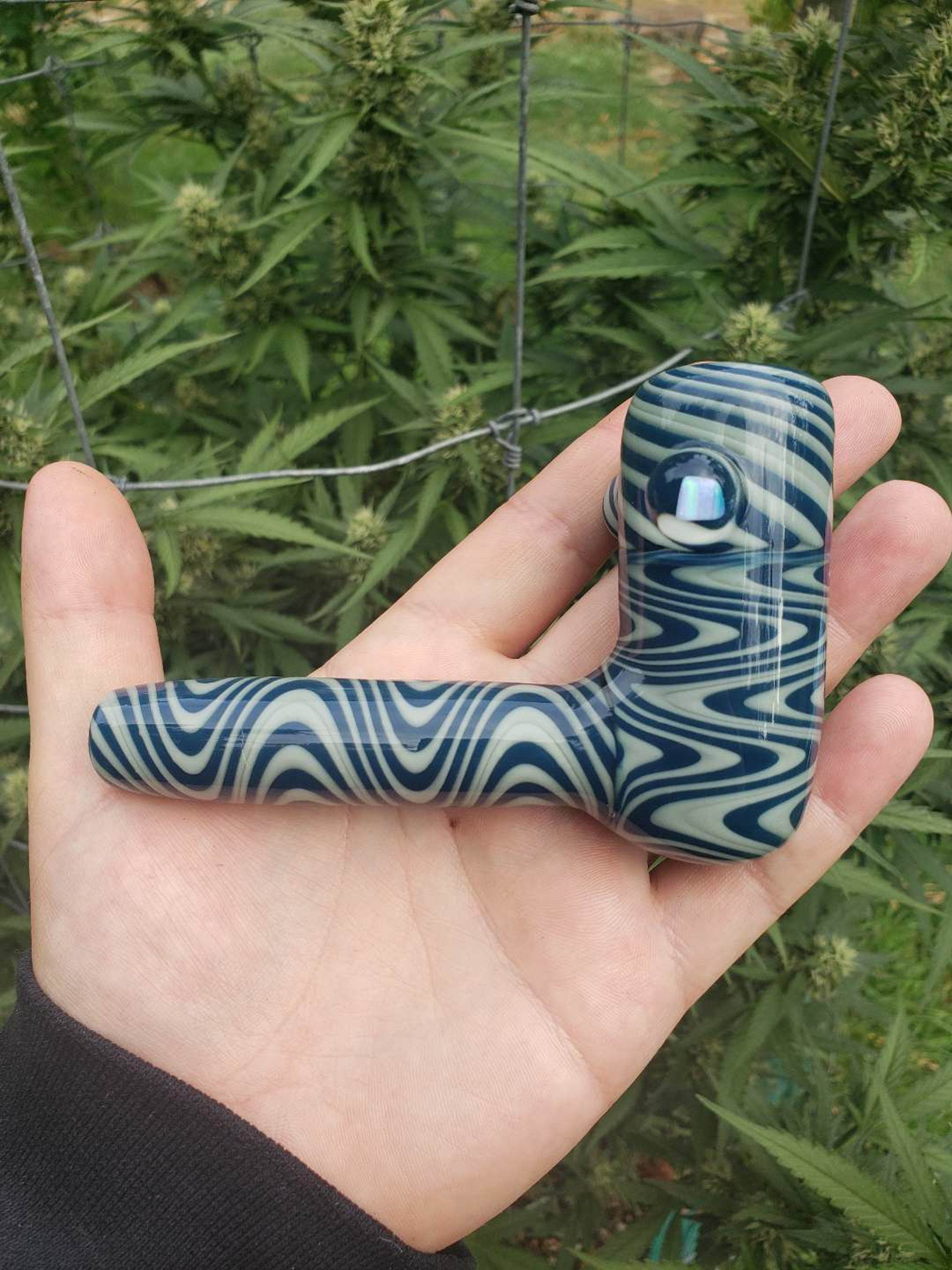 Preview pic of Corn Cob Pipe