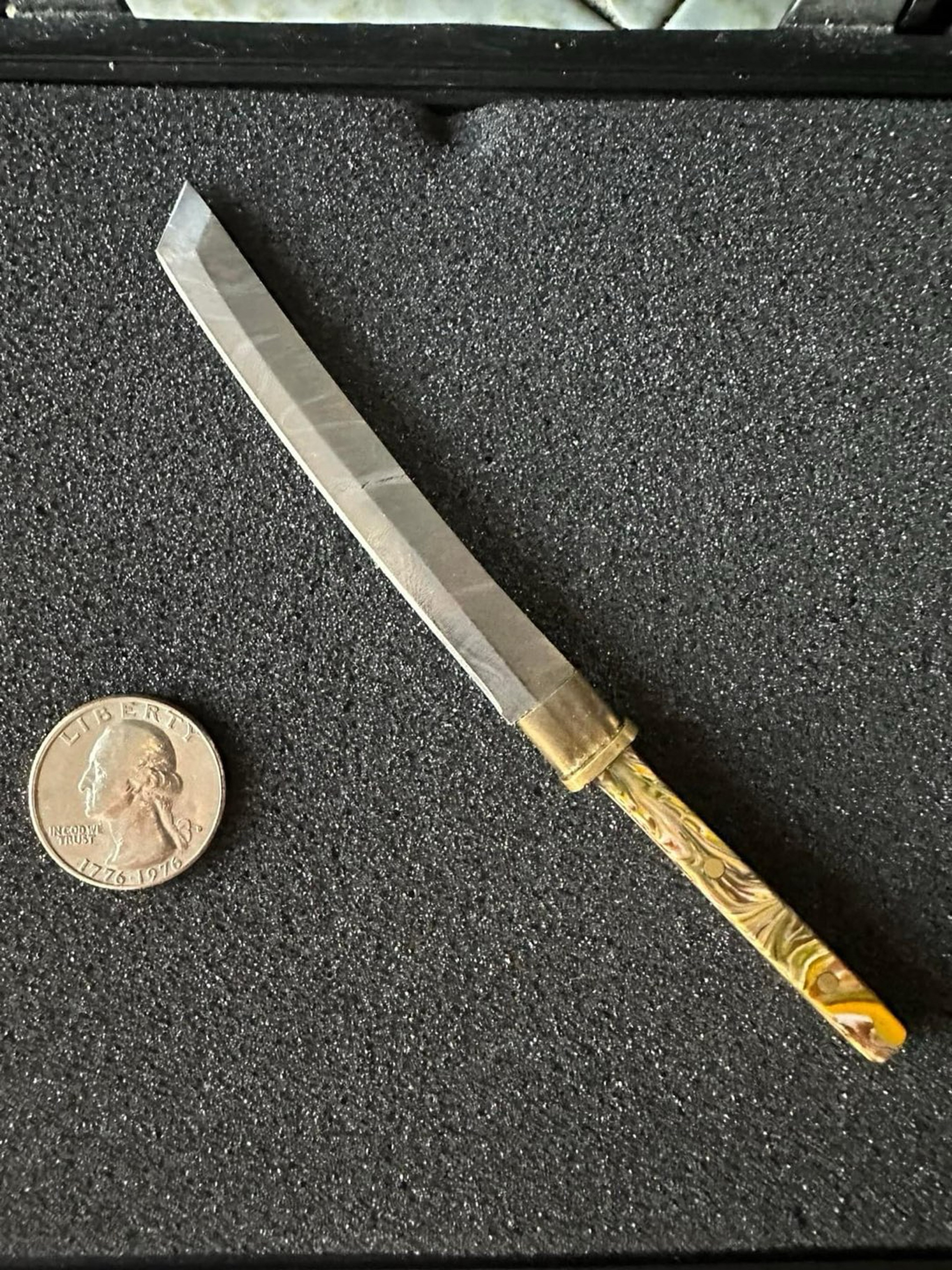 Preview pic of HK Damascus Samurai Sword Dab Tool