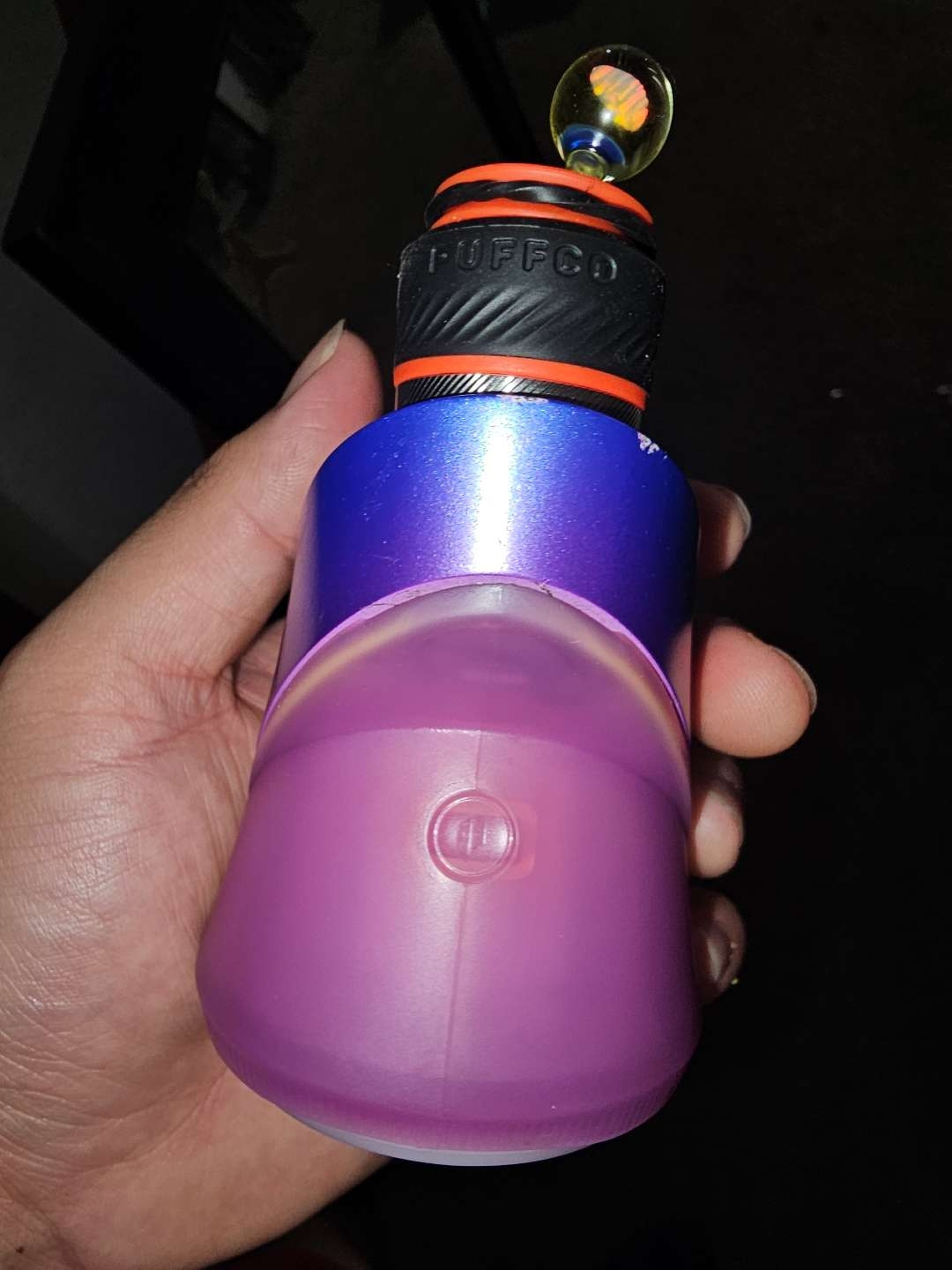 Preview pic of Puffco peak pro indiglow base with 3d chamber and cfl bubblecap