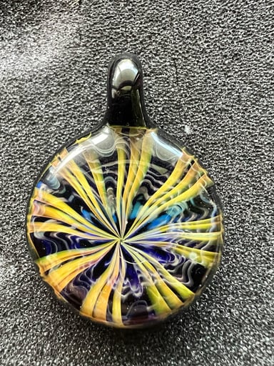 Preview pic of Fume Pendant by JD Maplesden (medium)