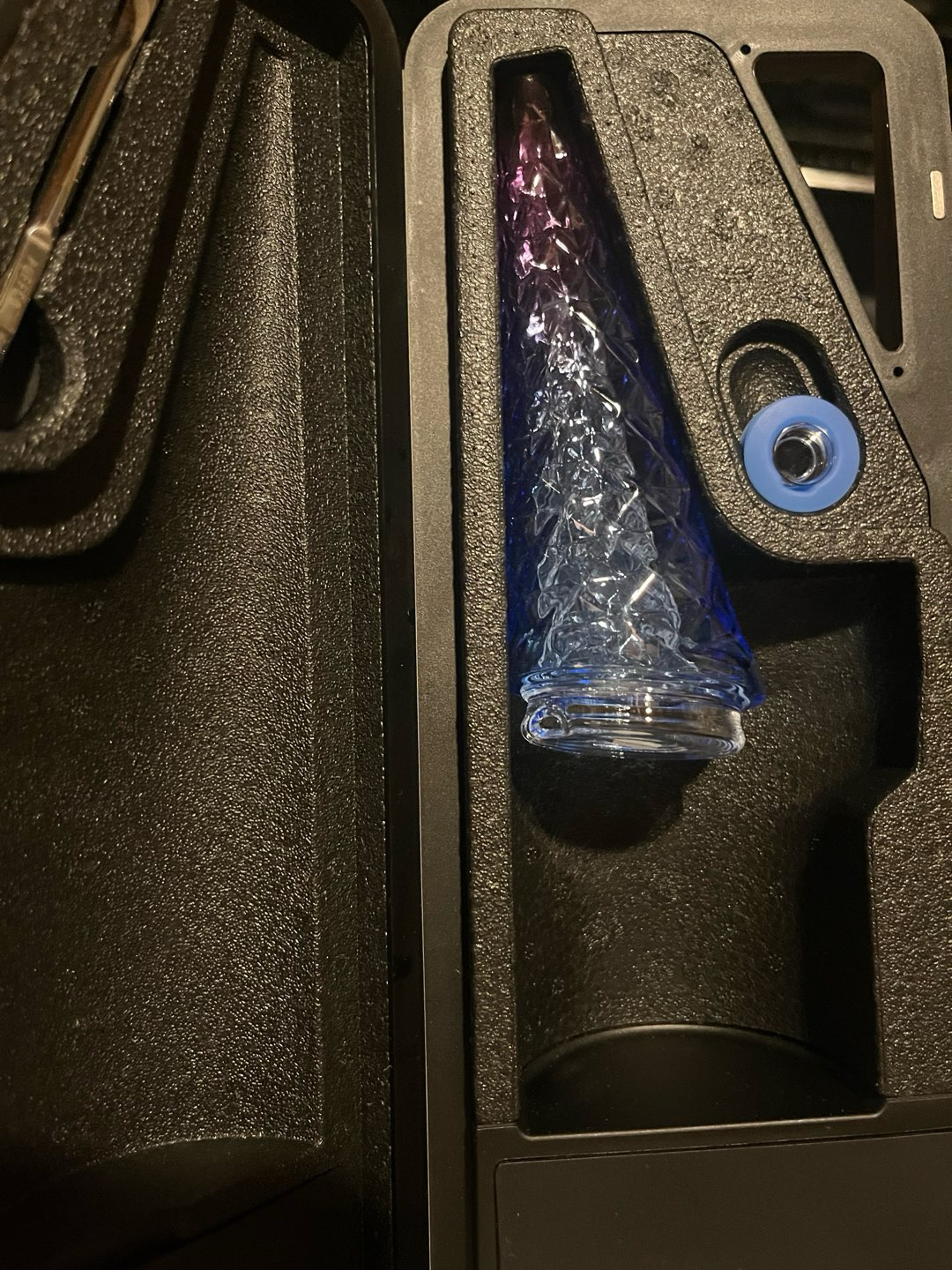 Preview pic of Puffco peak pro Indiglow glass top original never used with matching cap