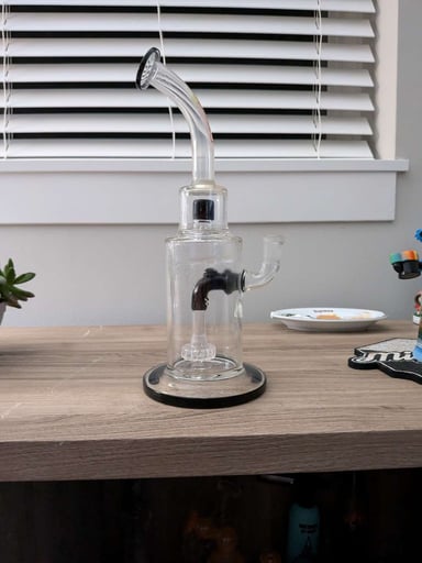 Preview pic of Shower head bong/rig
