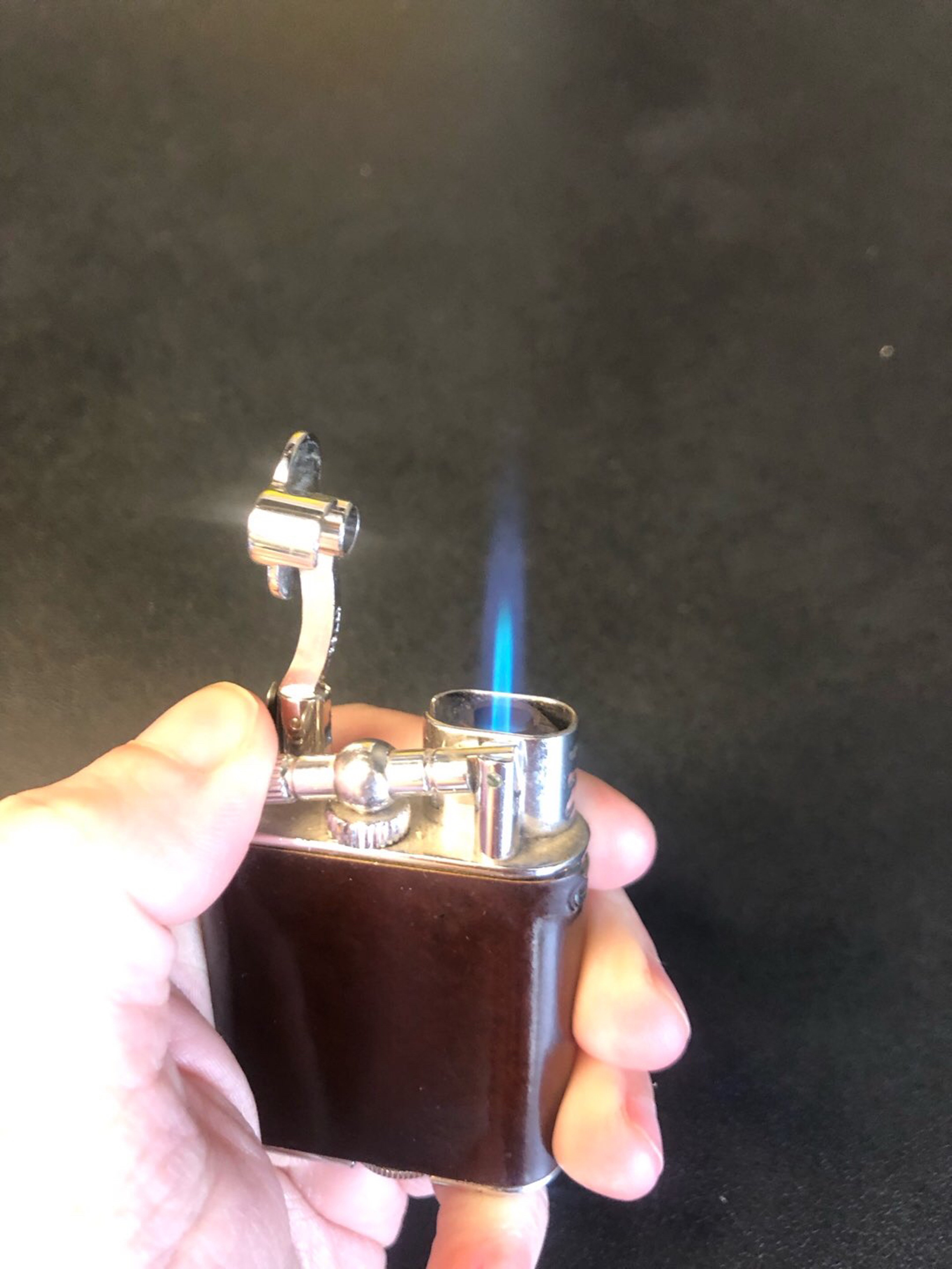 Preview pic of Vintage Dunhill ‘Unique’ Turbo Jet Lighter