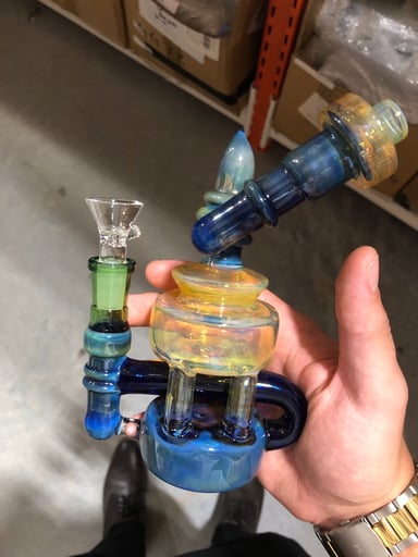 Preview pic of Colorful Bong