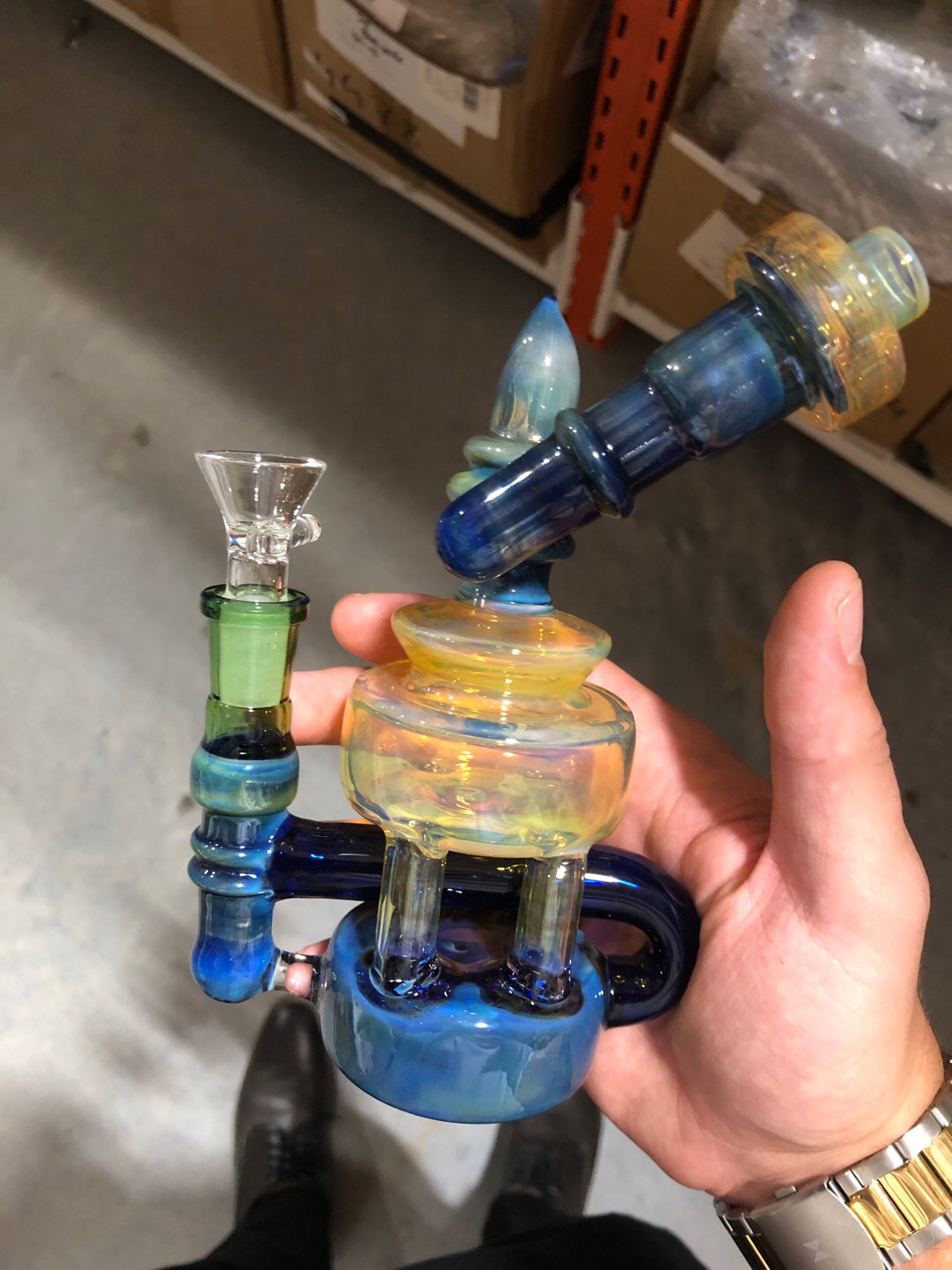 Preview pic of Colorful Bong