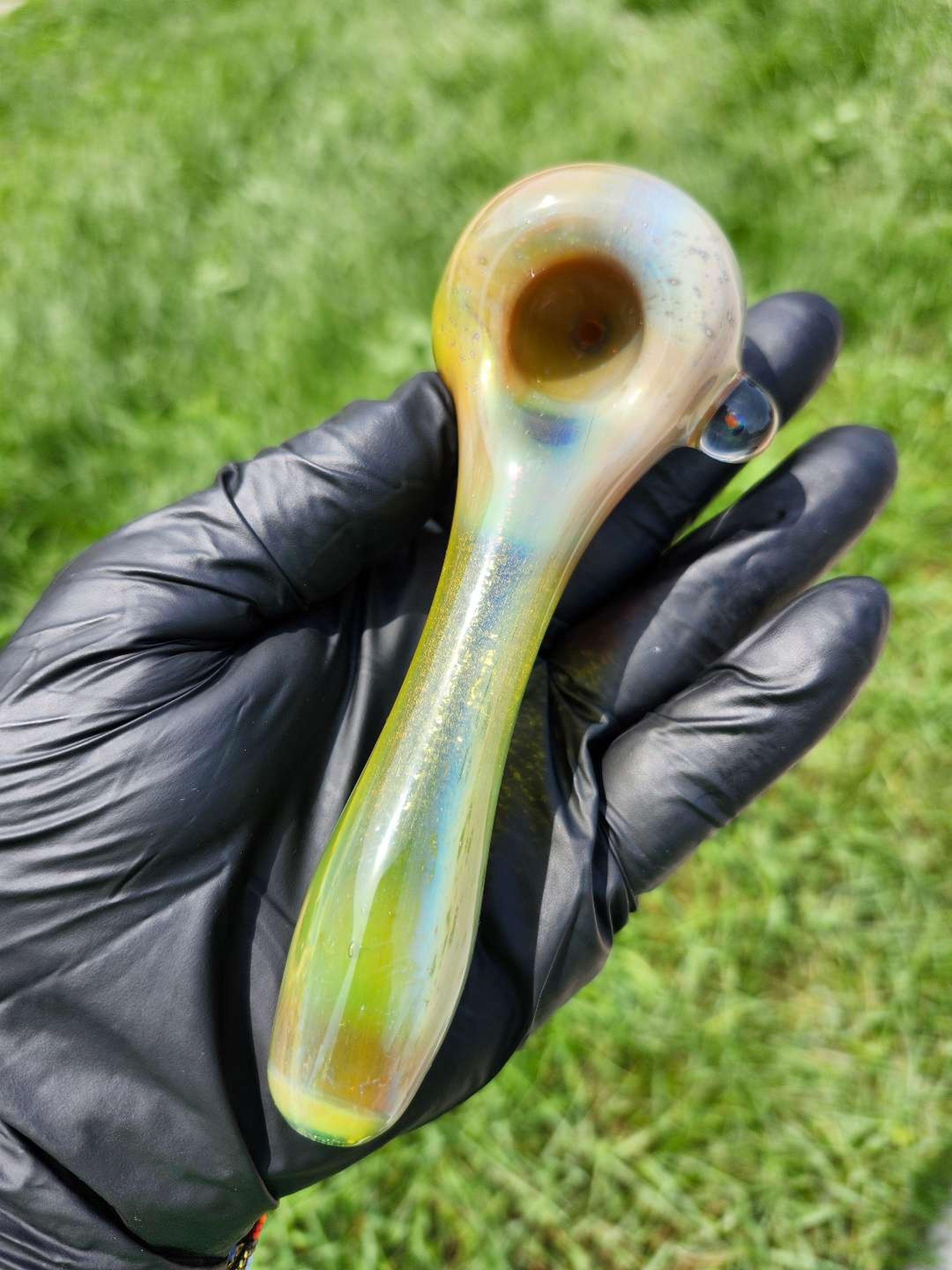 Preview pic of Devils_own_glass