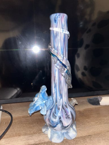 Preview pic of Blue bong