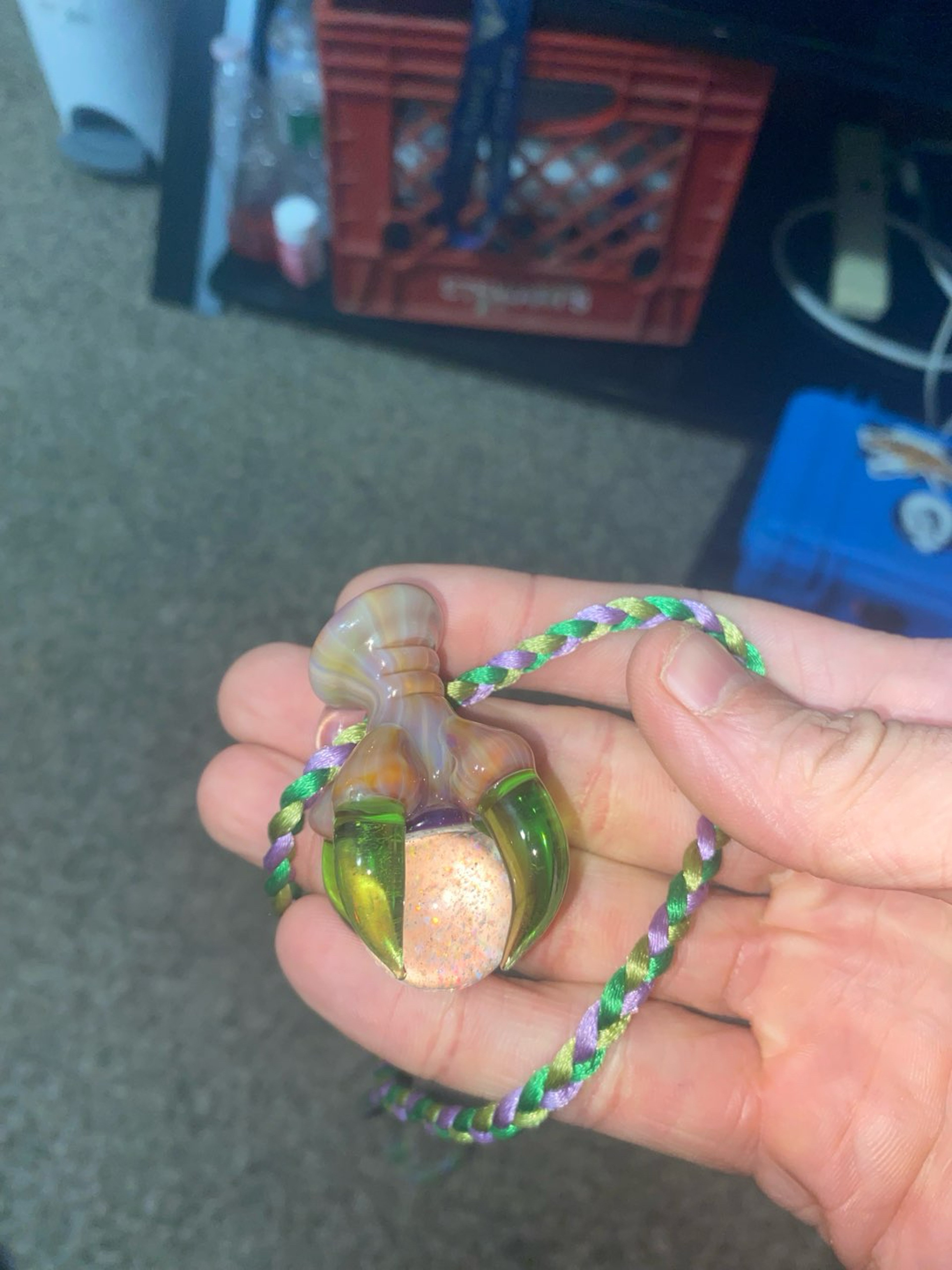 Preview pic of Smilex glass dragon claw