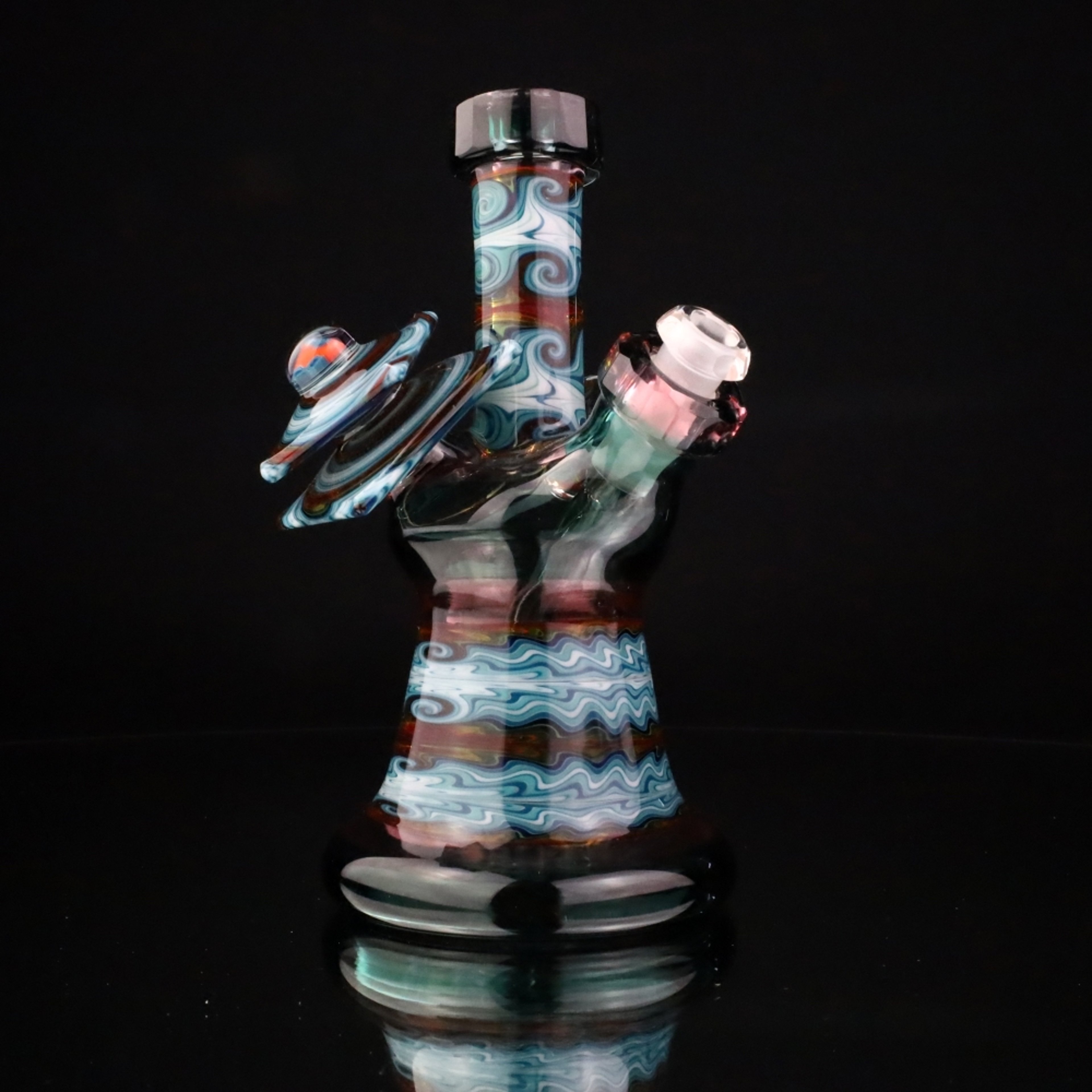 Preview pic of Cowboy Glass Atlas Blue Faceted Tile Bubbler