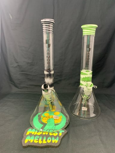 Preview pic of Armor Glass Wig Wag Beaker LG w/ Wig Wag Bowl