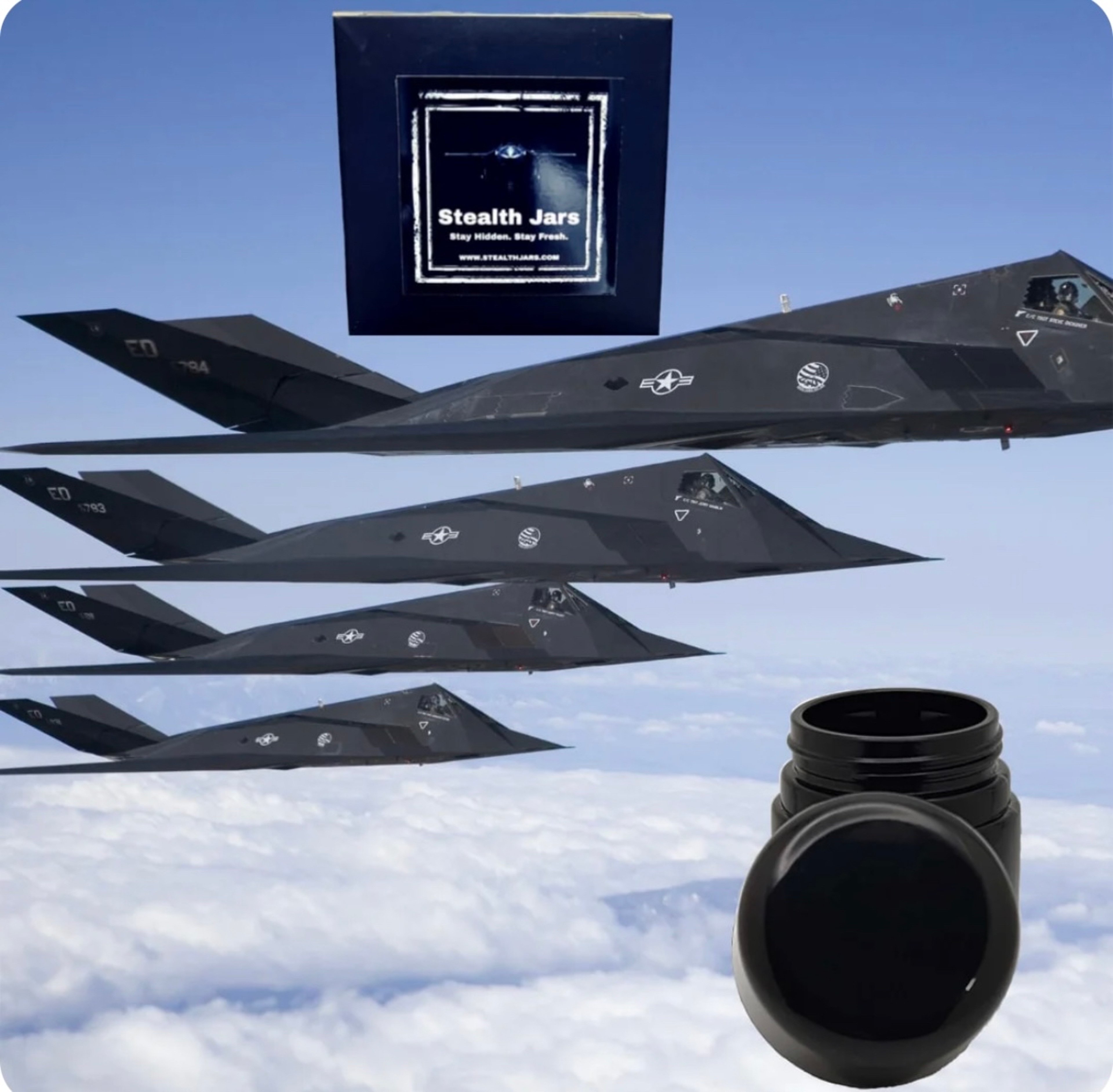 Preview pic of Stealth Jar 3oz Magnetic UV Glass Stash and Stay Fresh Jar