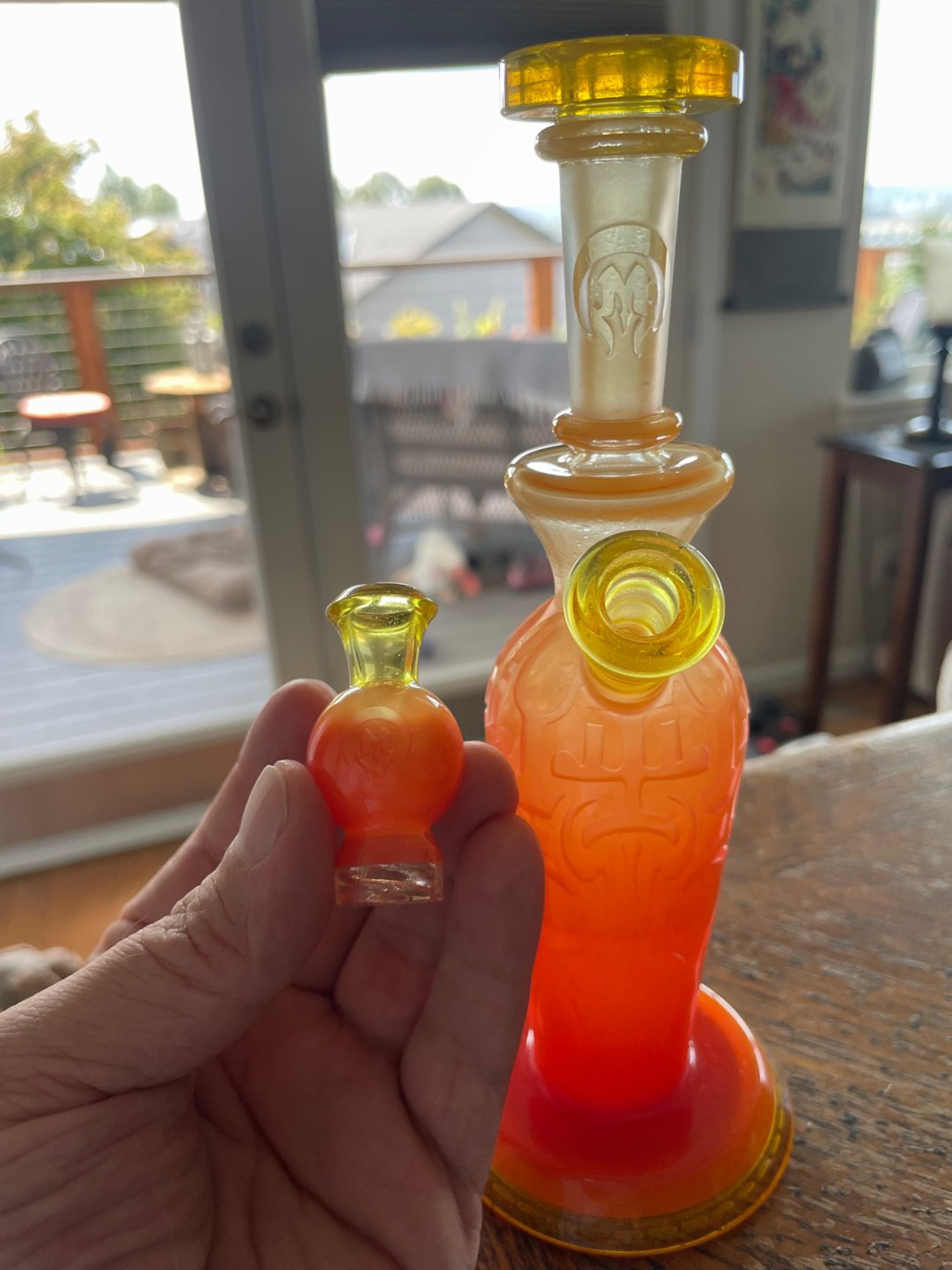 Preview pic of Mothership Fire fade terp flute & cap