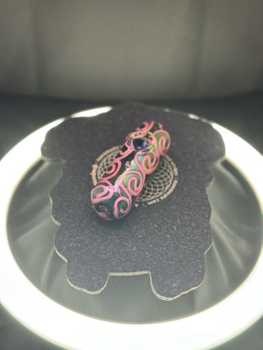 Preview pic of Pink and Green Spoon