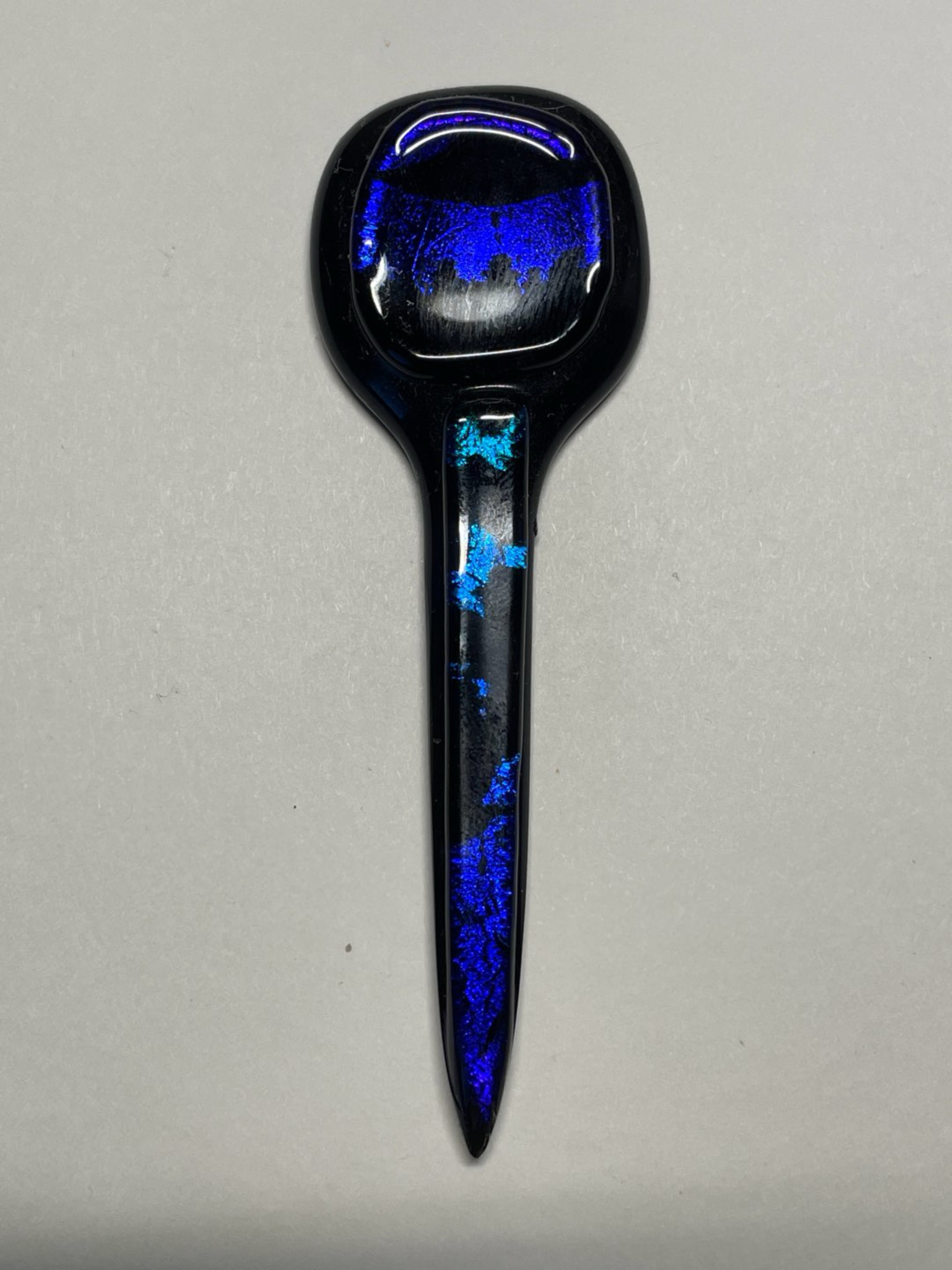 Preview pic of Glassbyariel ufo alien dichroic glass dabber