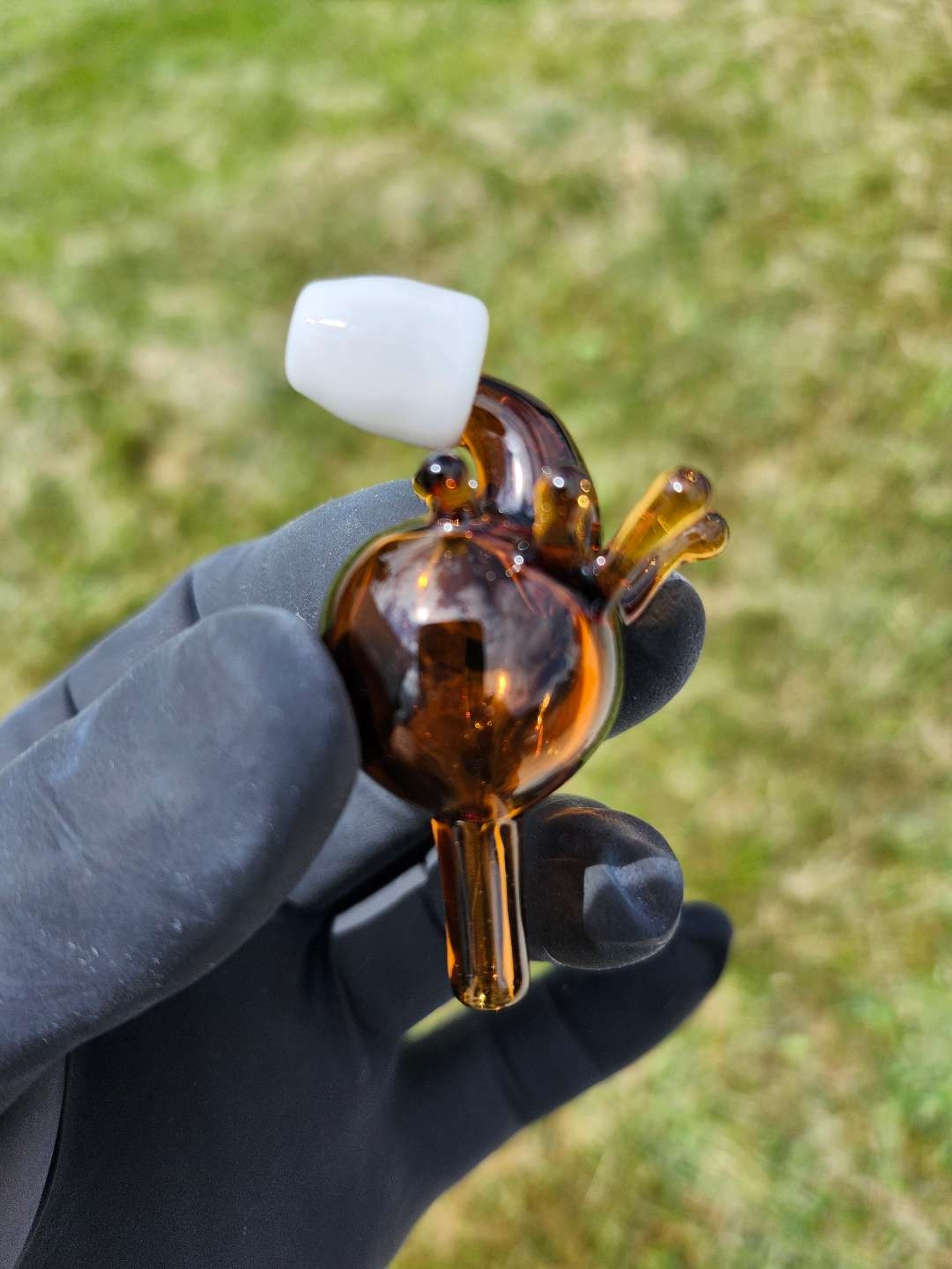 Preview pic of Heretic Glass Bubble Cap