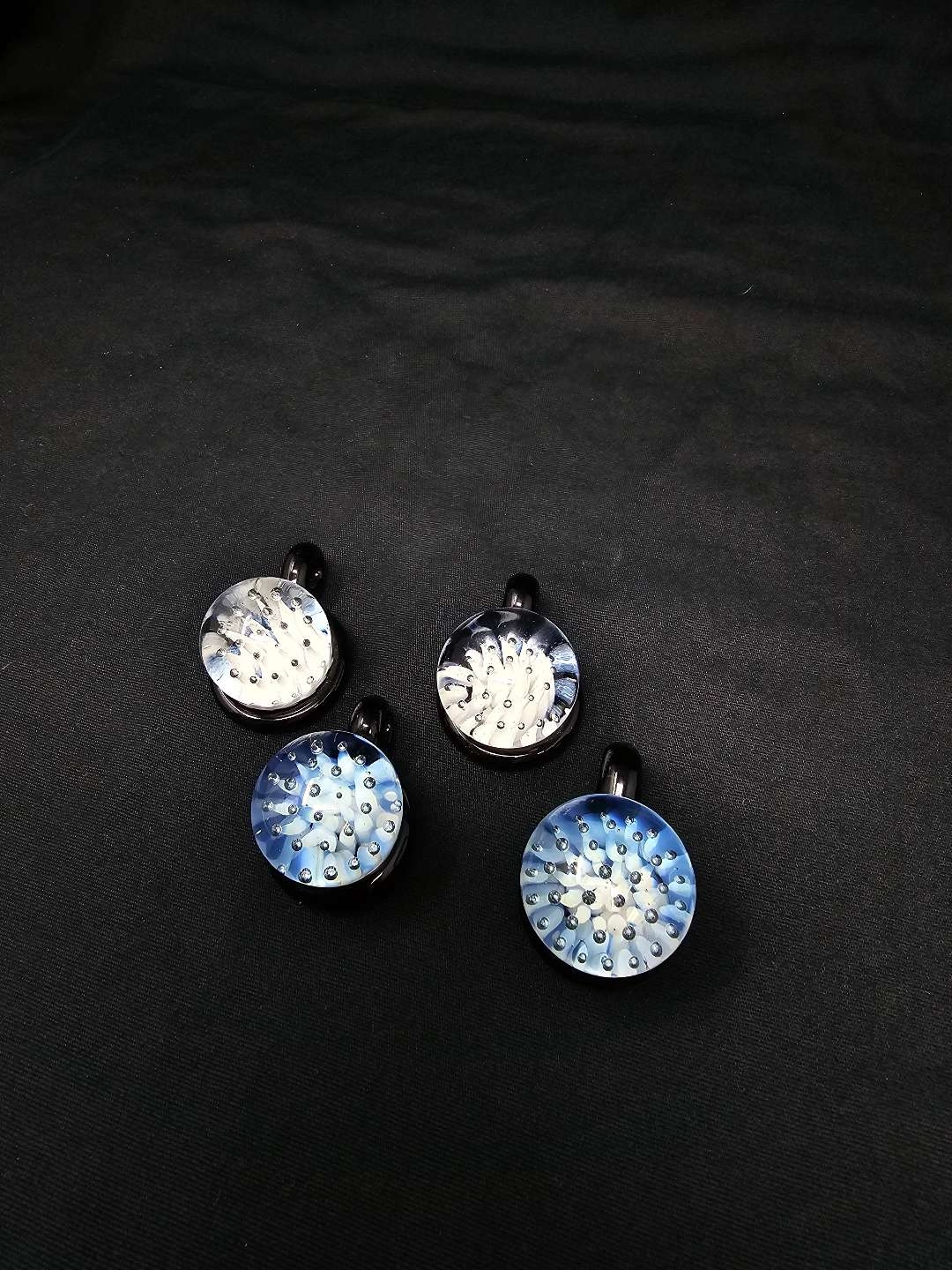 Preview pic of Blue Sky Glass - Bubbletrap Implosion Pendant