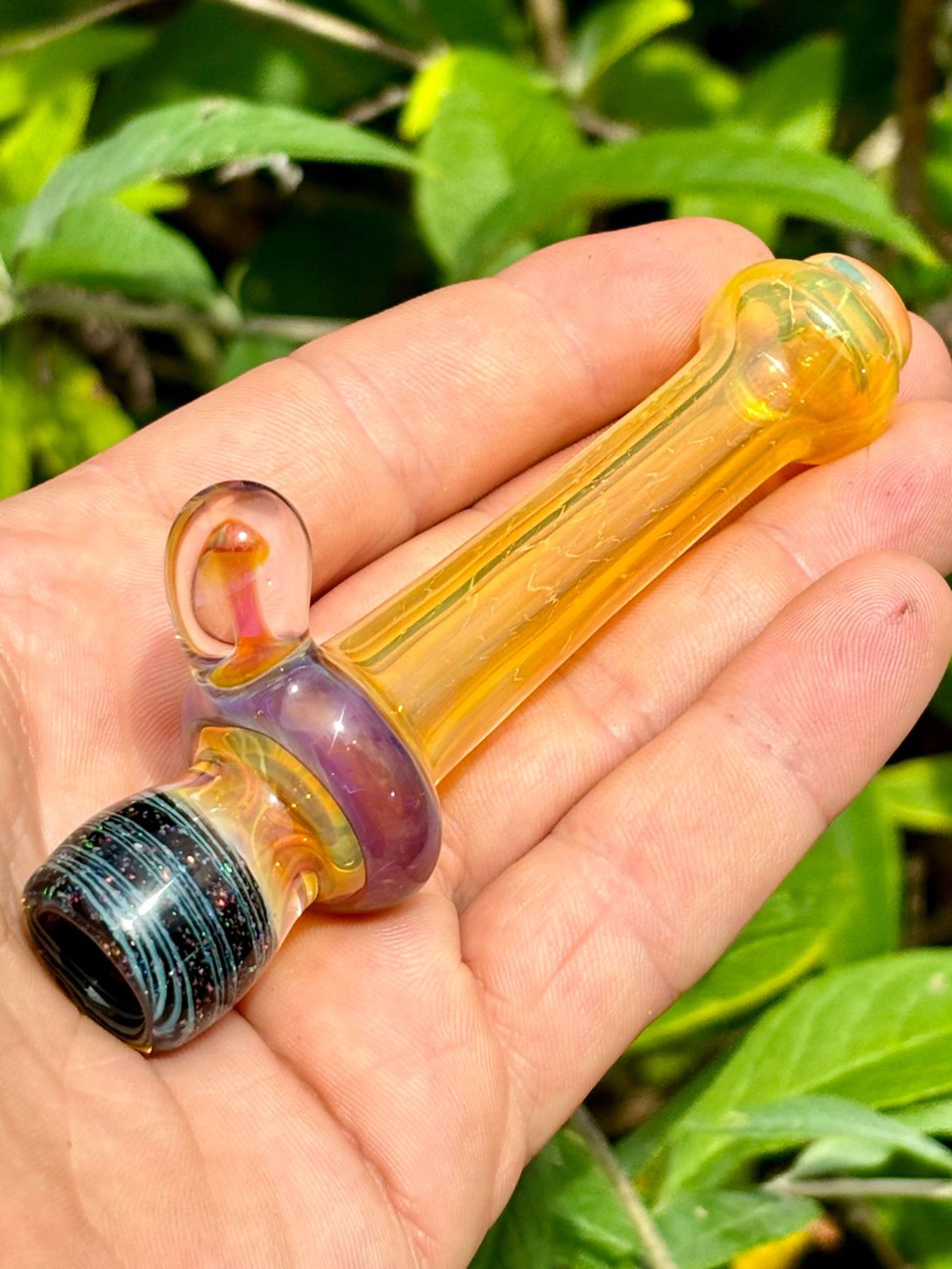 Preview pic of Crushed opal chillum