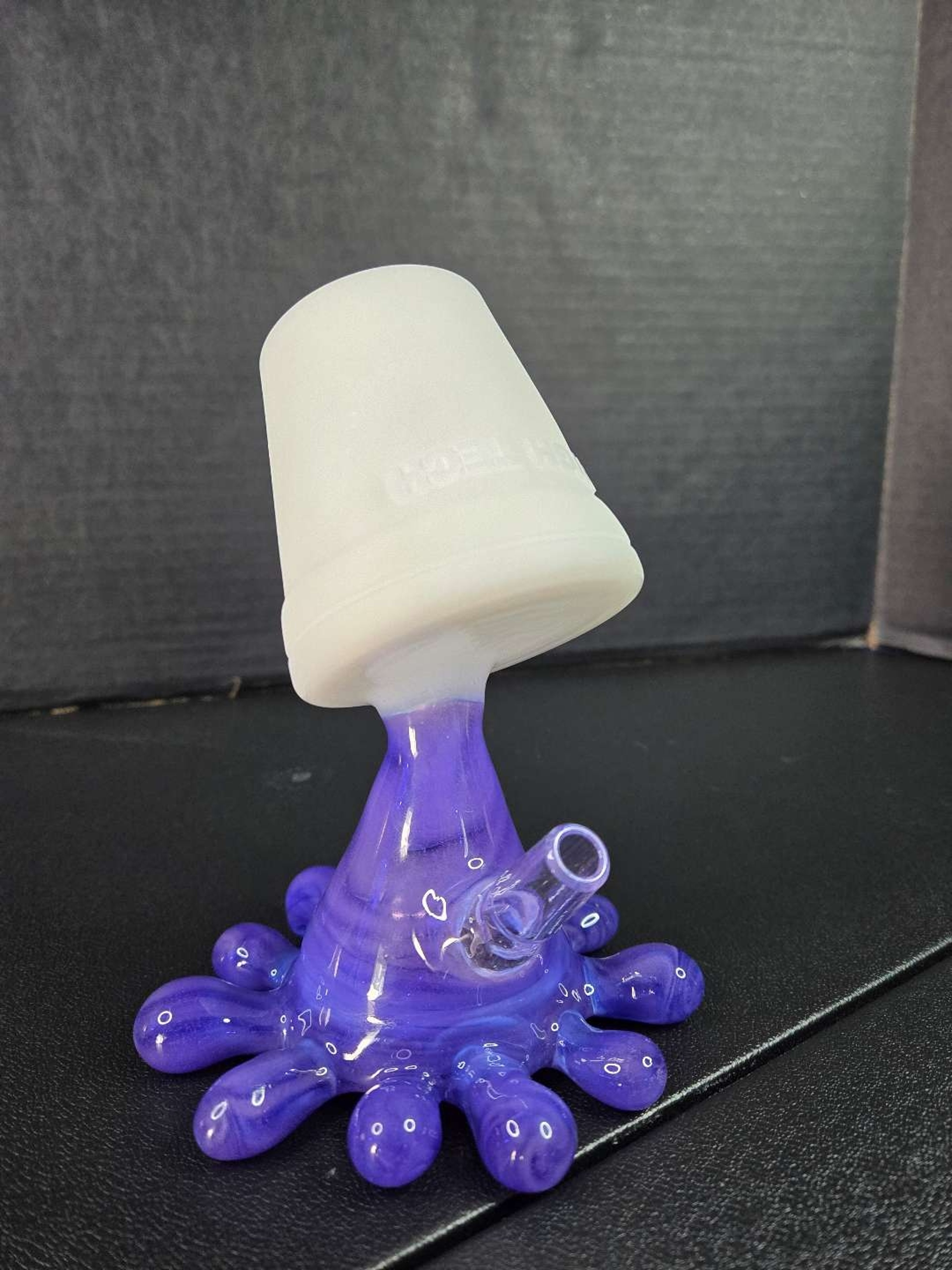 Preview pic of High Tech Glass Double Cup Spill Rig