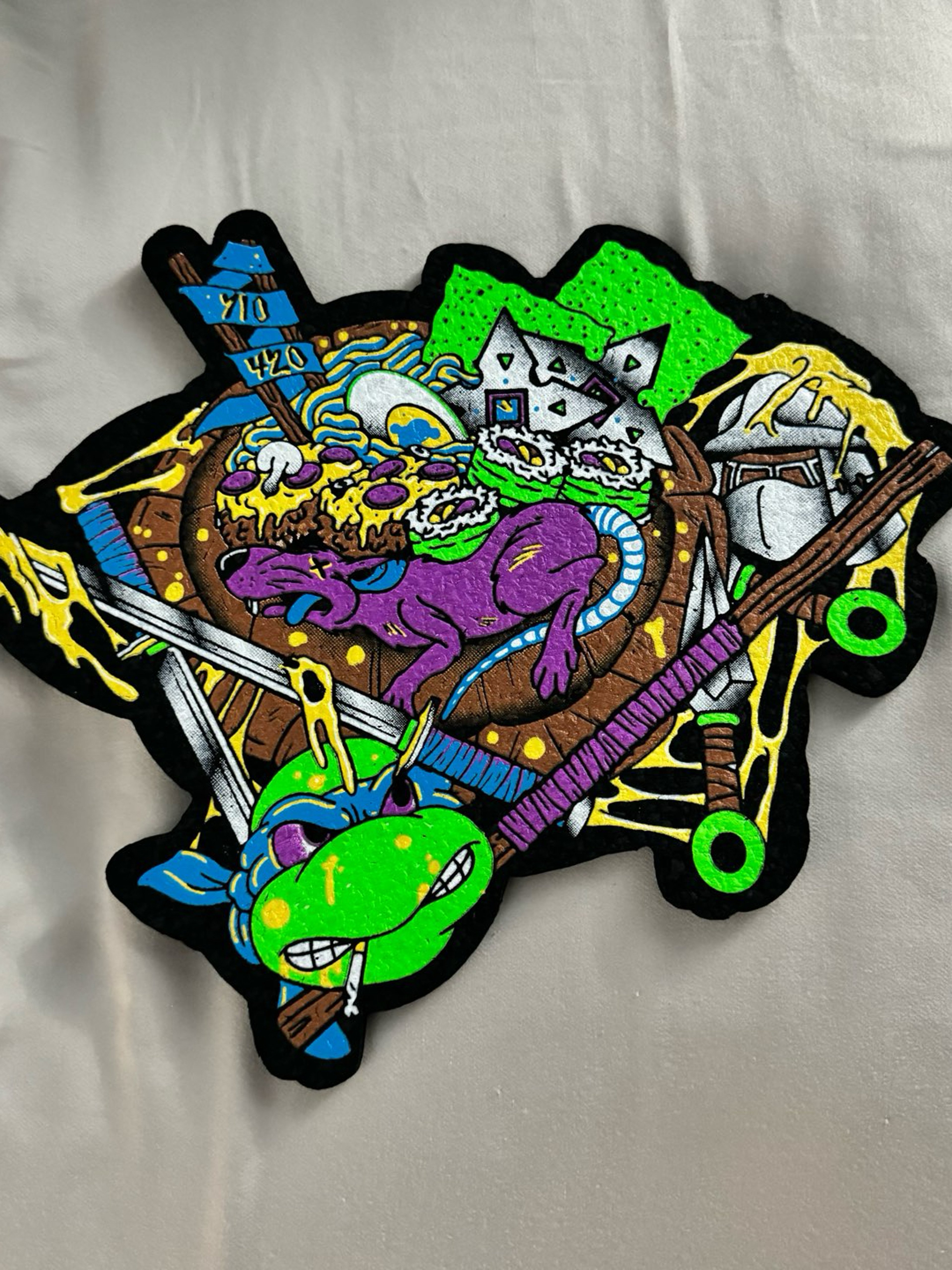 Preview pic of Leo turtle soup by DMC full uv glow TMNT