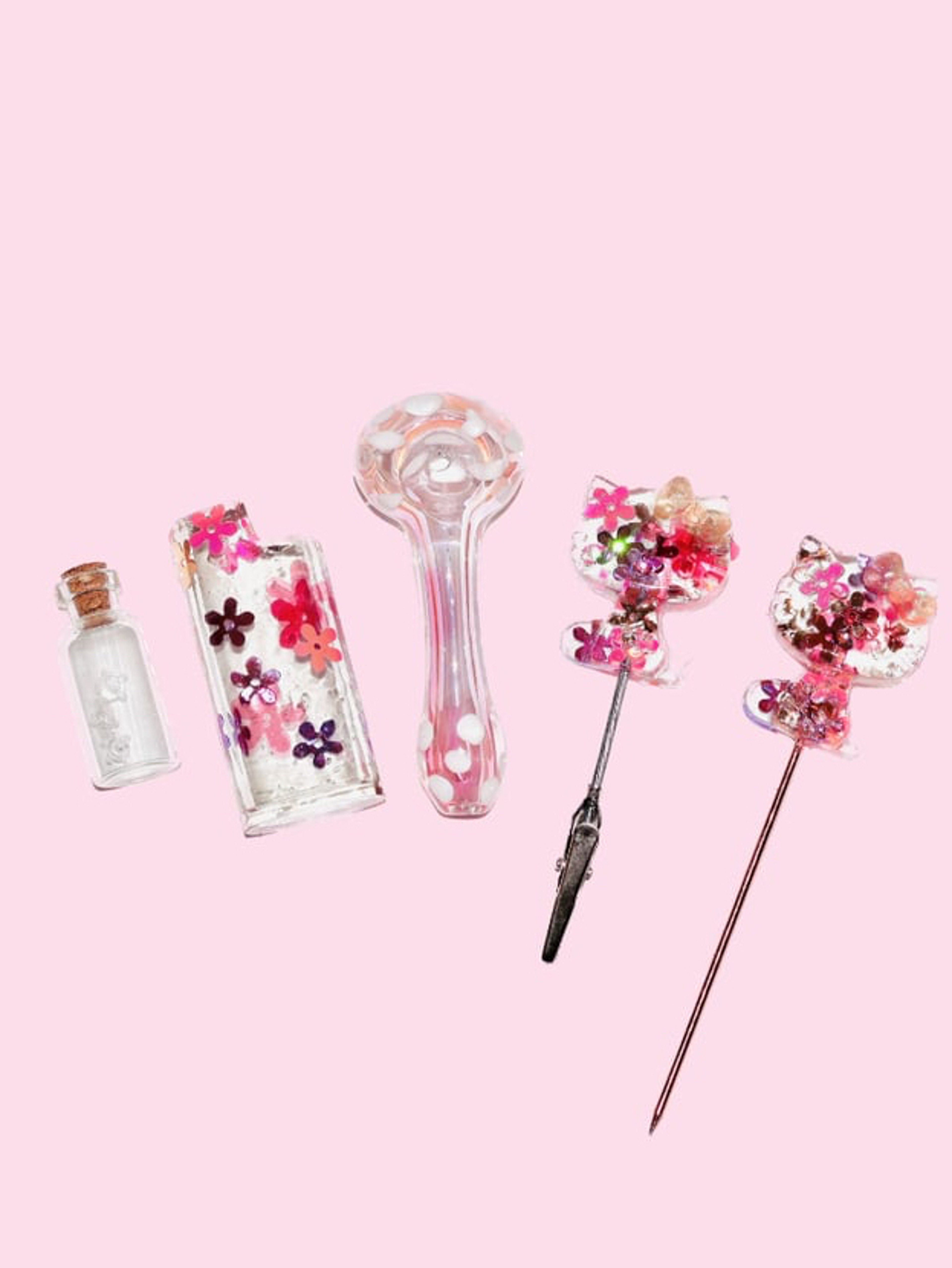 Preview pic of Pipe Kit - Hello Kitty and Flowers