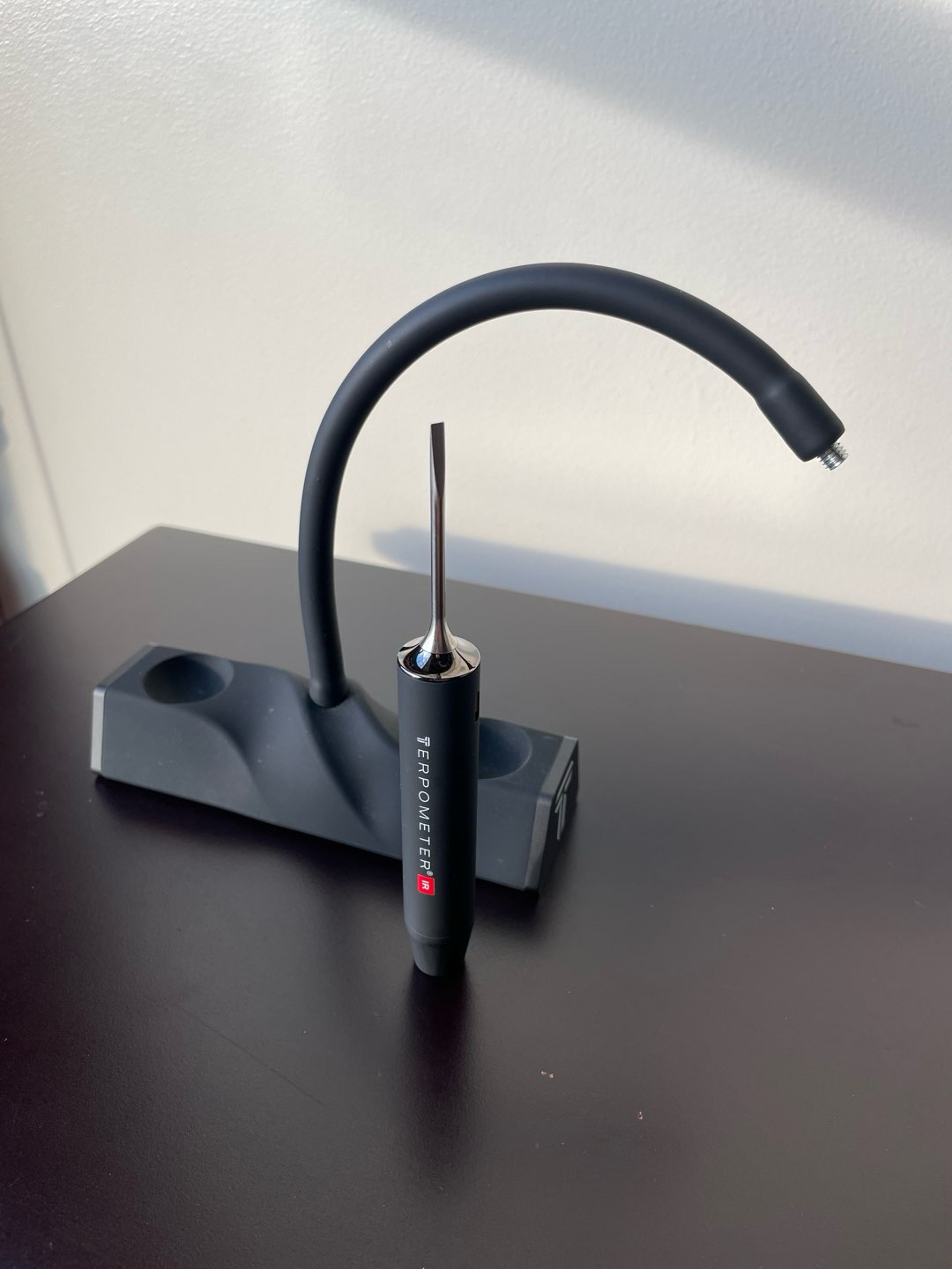 Preview pic of Terpometer IR with stand