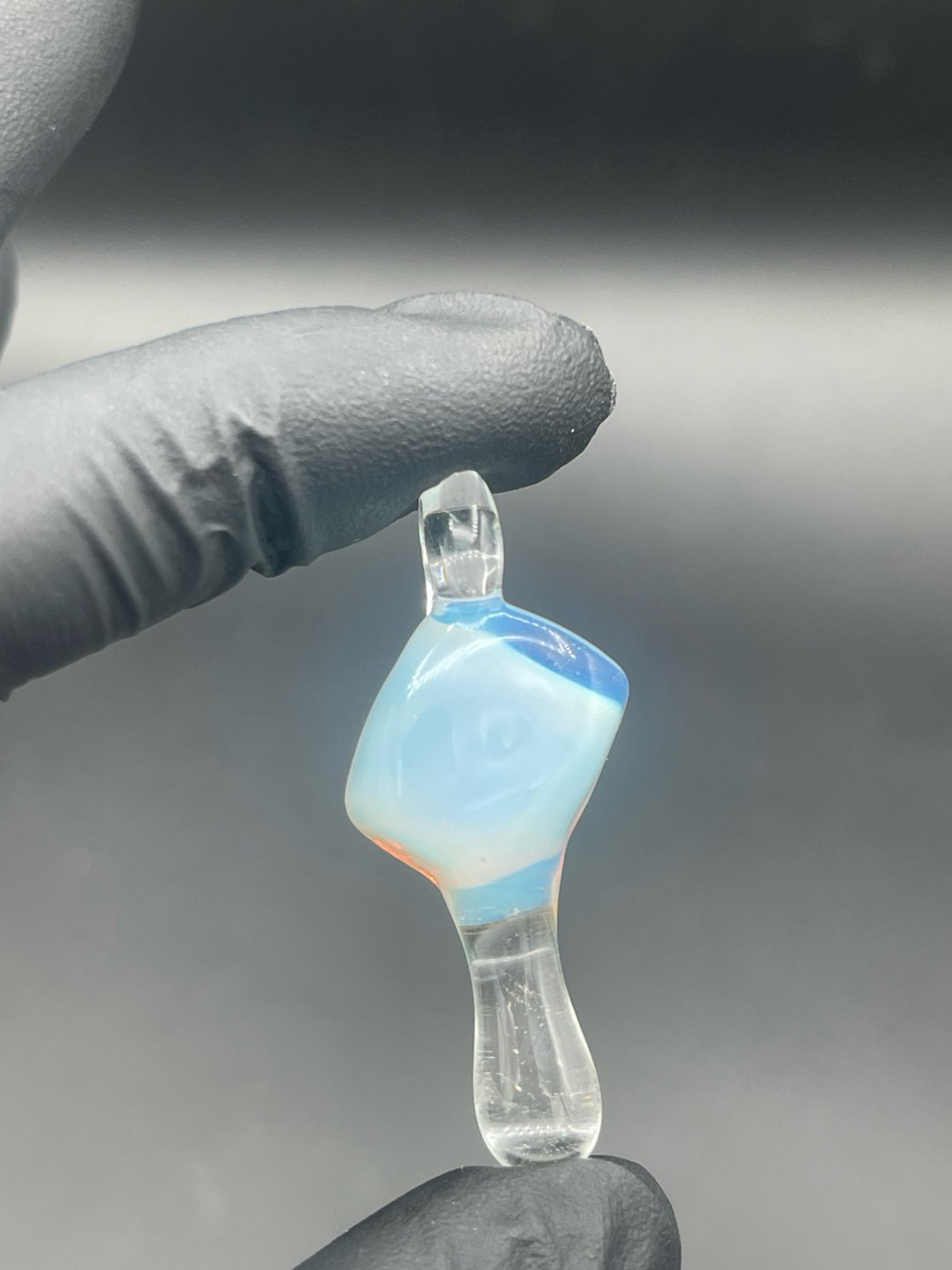 Preview pic of Ice cube drip pendant