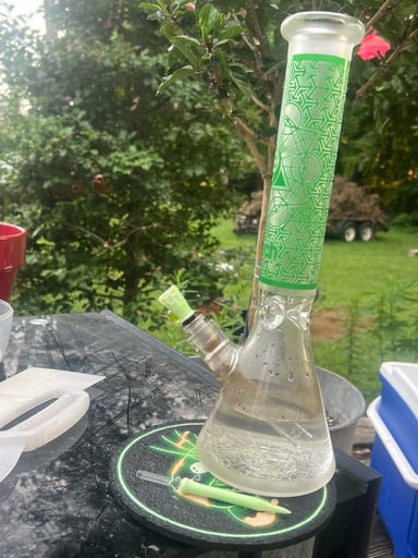 Preview pic of Cheech Beaker and custom handblown slide