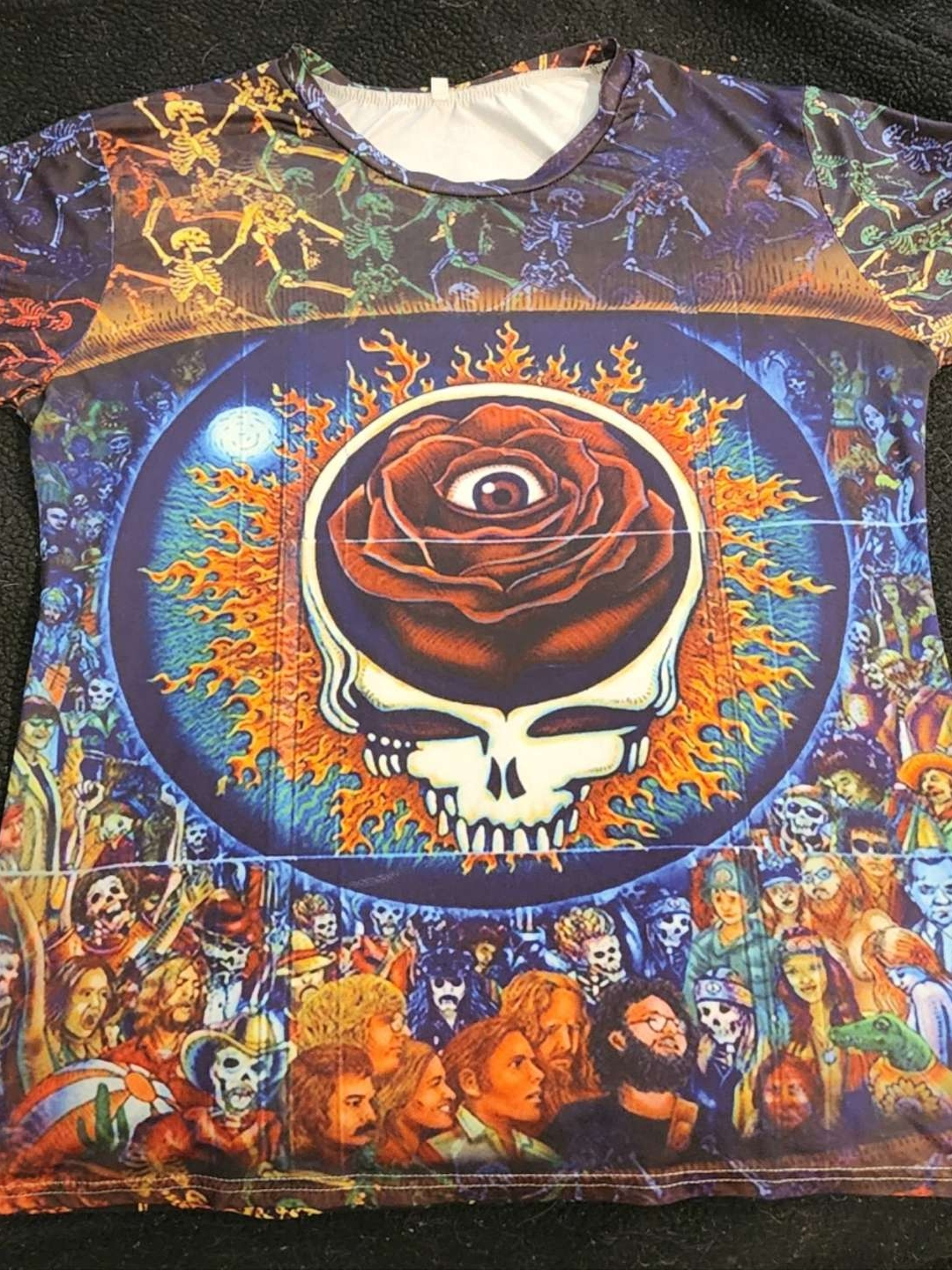 Preview pic of Grateful Dead 3D T-Shirt with Sanblasted LokisLipstick BeerGlass Pendant