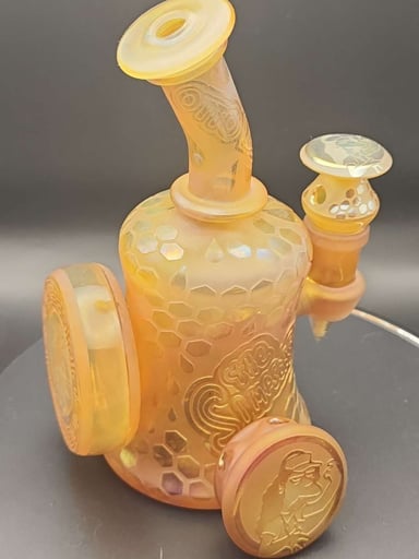 Preview pic of Nojudement Glass OttoMan 14mm Honeycomb Rig