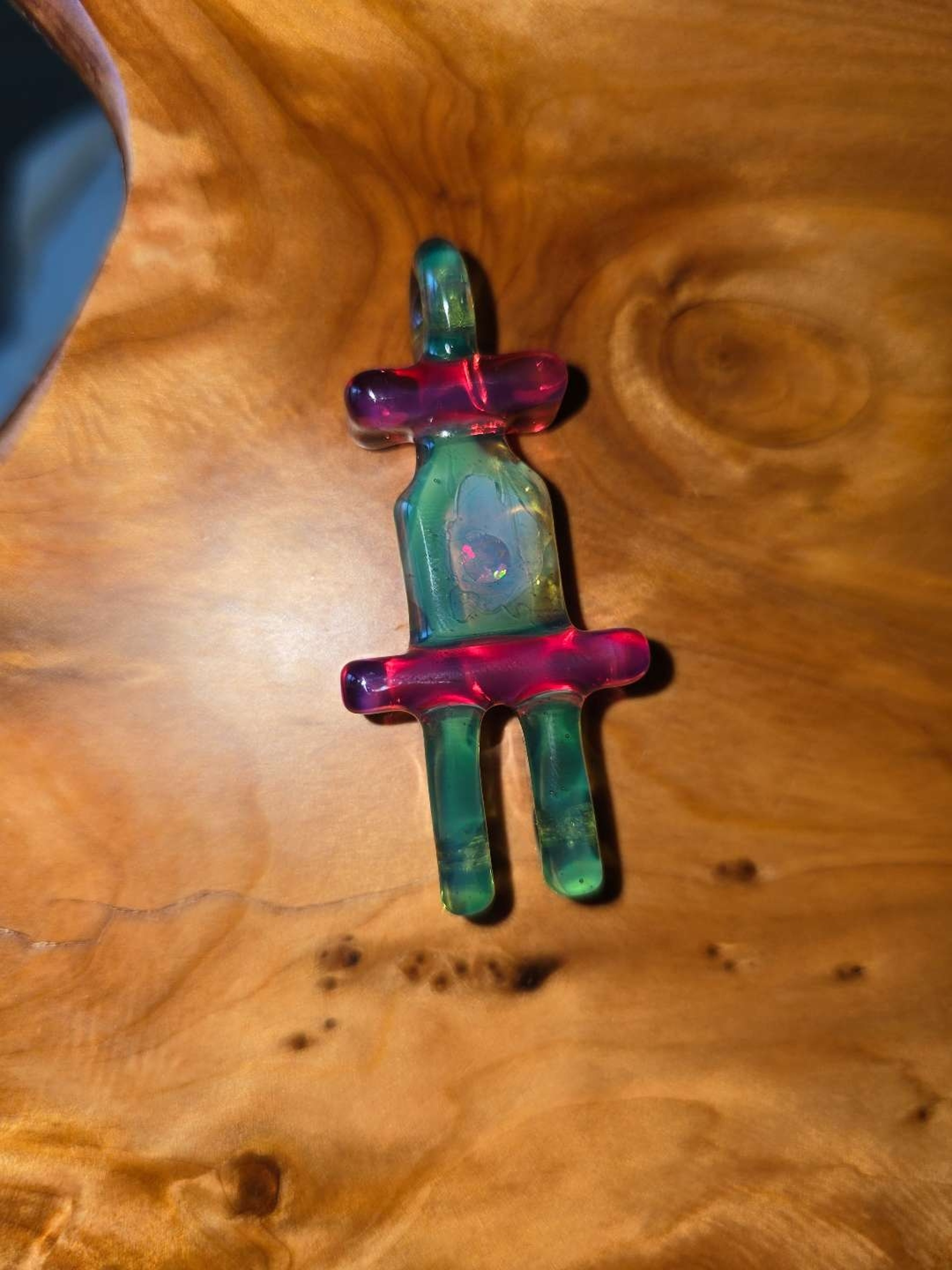 Preview pic of Justdewit custom plug pendant