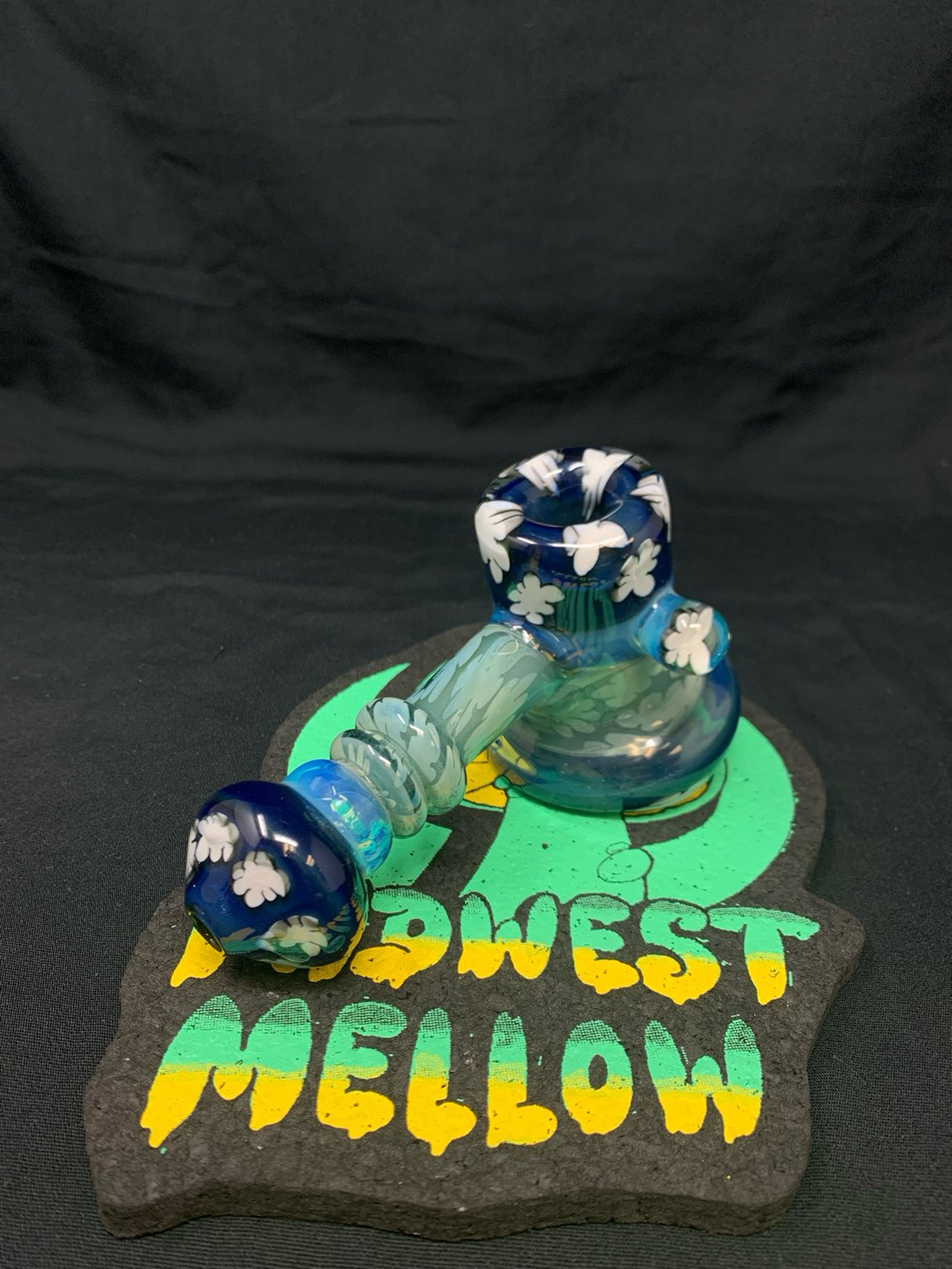 Preview pic of JG LG Cloud Hammer Pipe