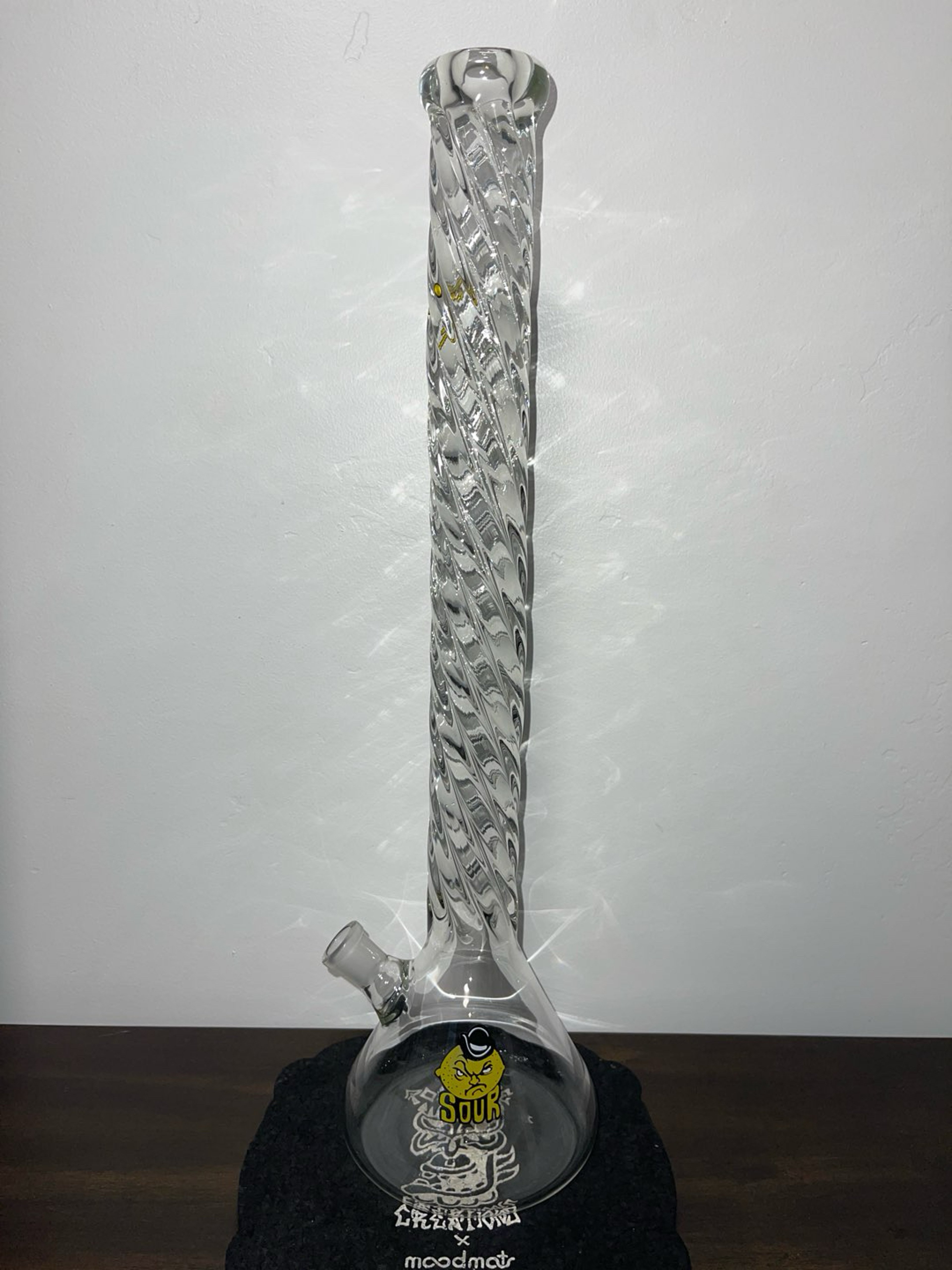 Preview pic of Sour 22” Spiral Beaker