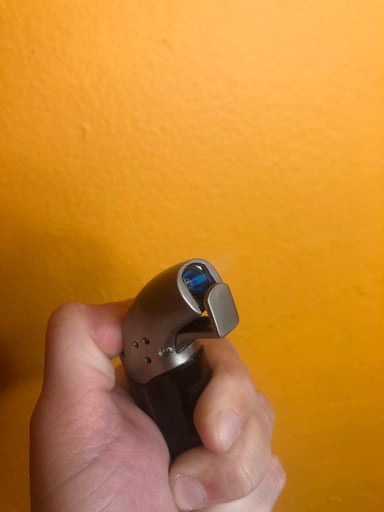 Preview pic of Small Amber Tank Torch Lighter