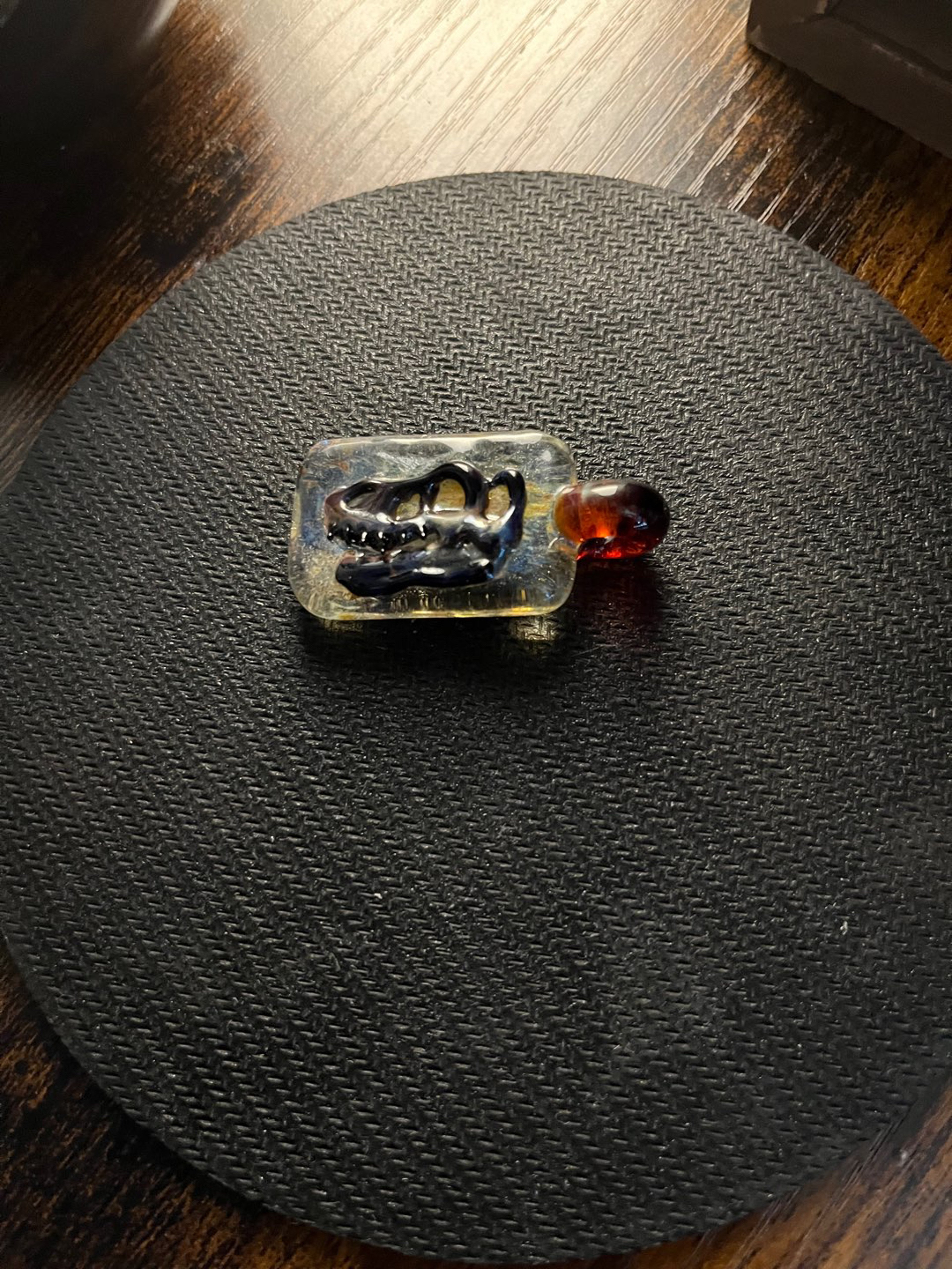 Preview pic of Roe Glass T-Rex Pendant