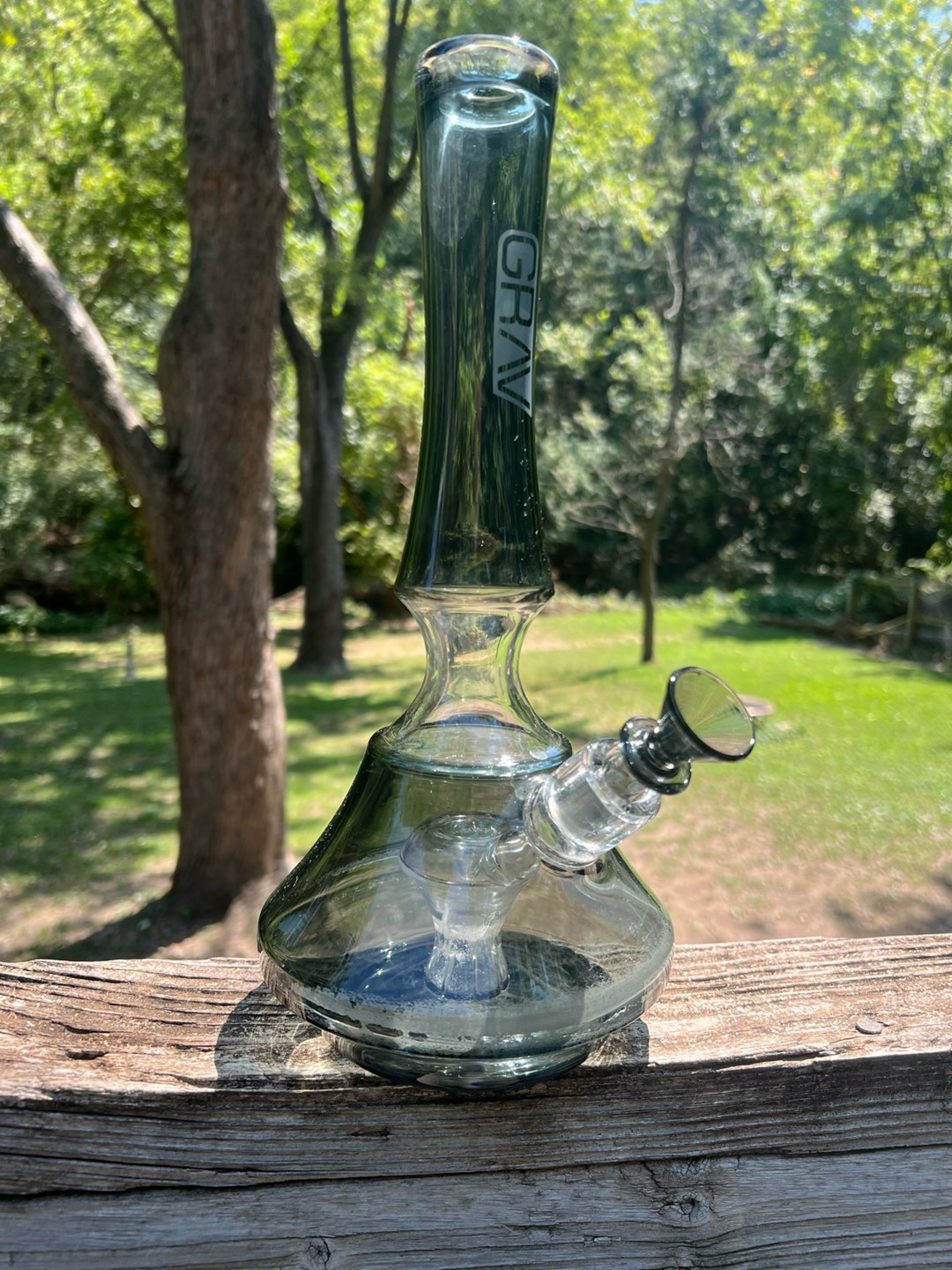 Preview pic of GRAV Empress 13” Smoke color