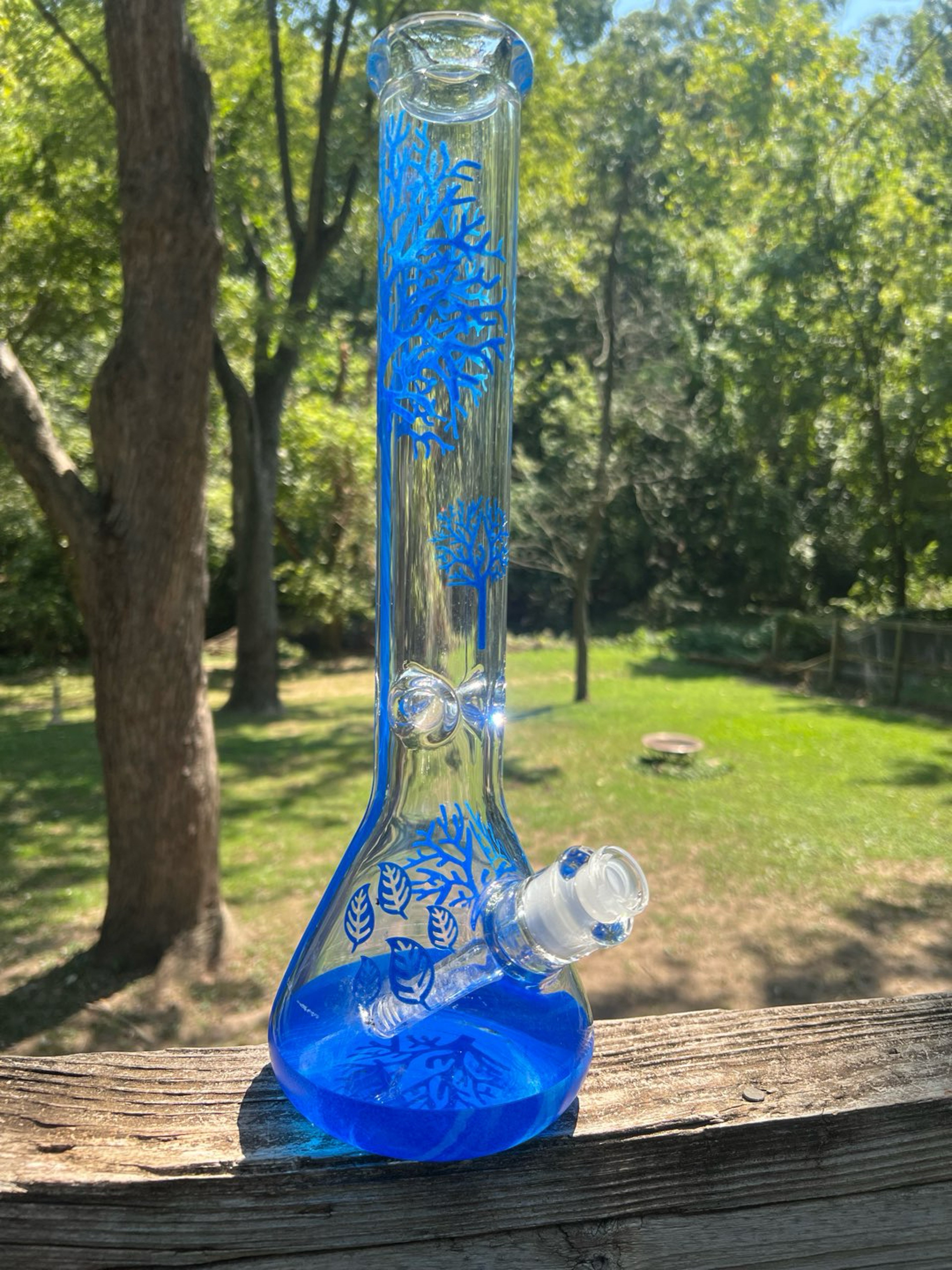 Preview pic of 15” Unknown Artist Beaker