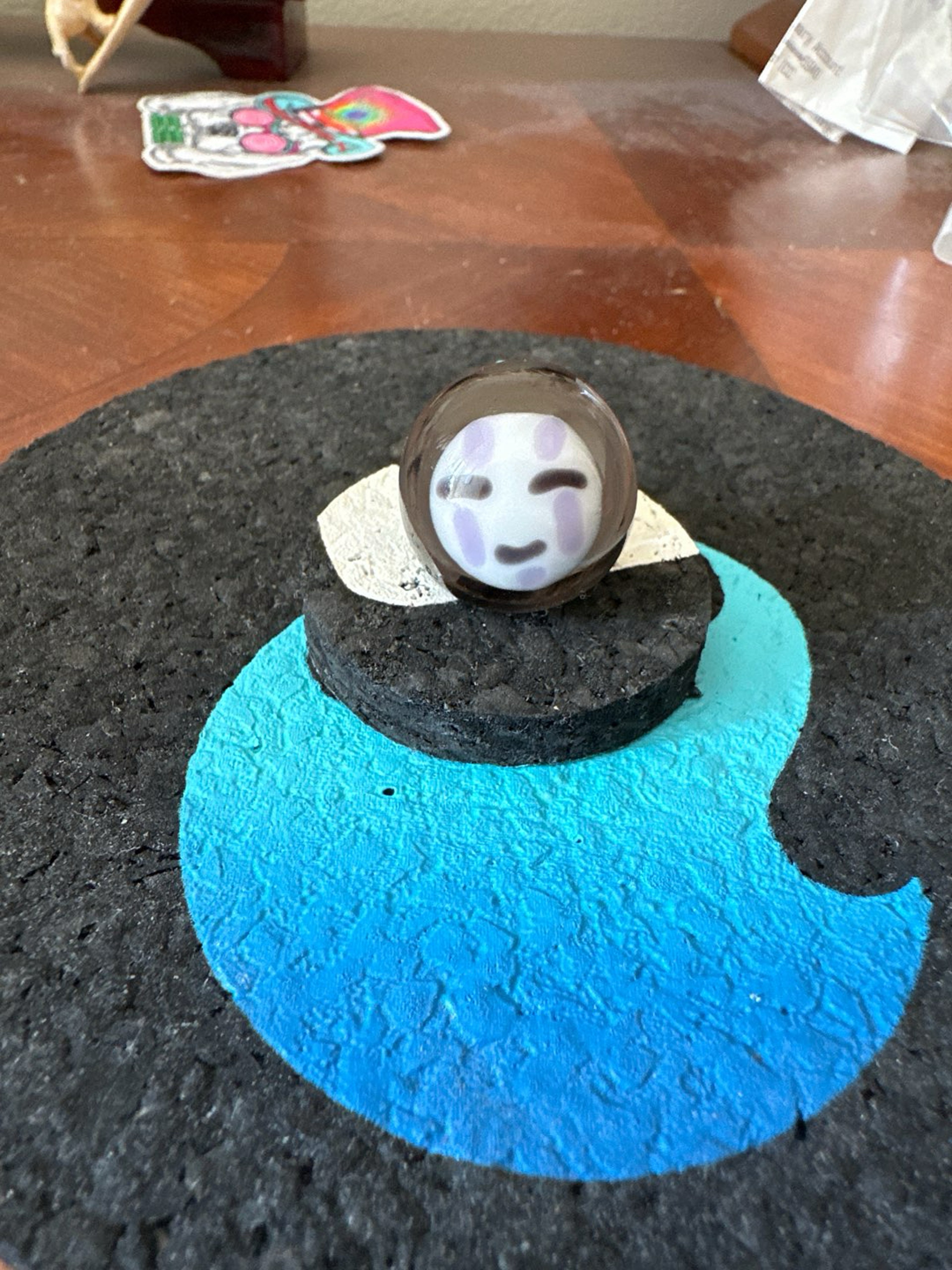 Preview pic of No Face Marble