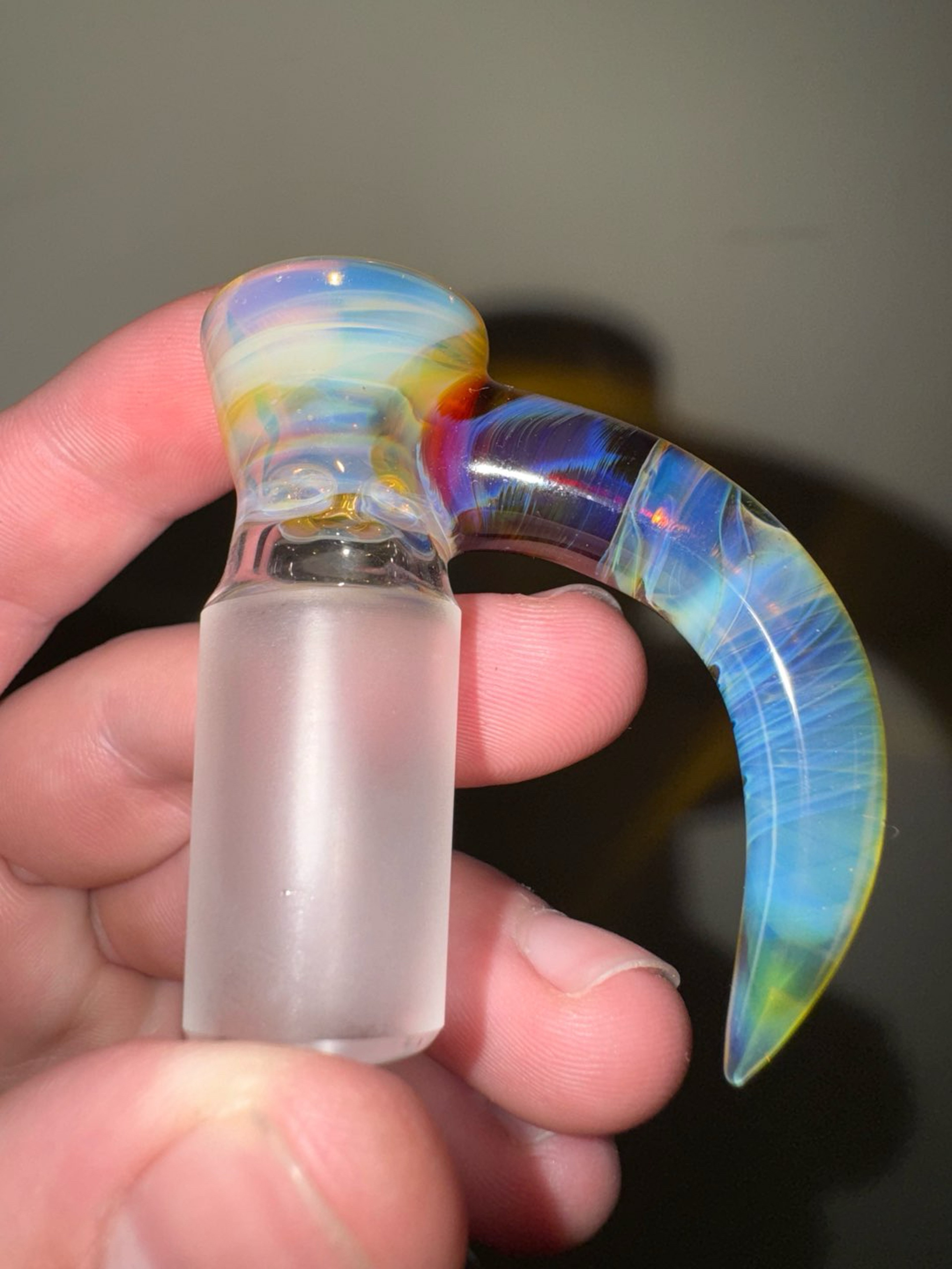 Preview pic of Hut Glass 18mm Slide