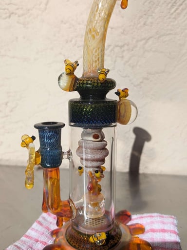 Preview pic of Joe Peters x Steve Sizelove Honey Recycler