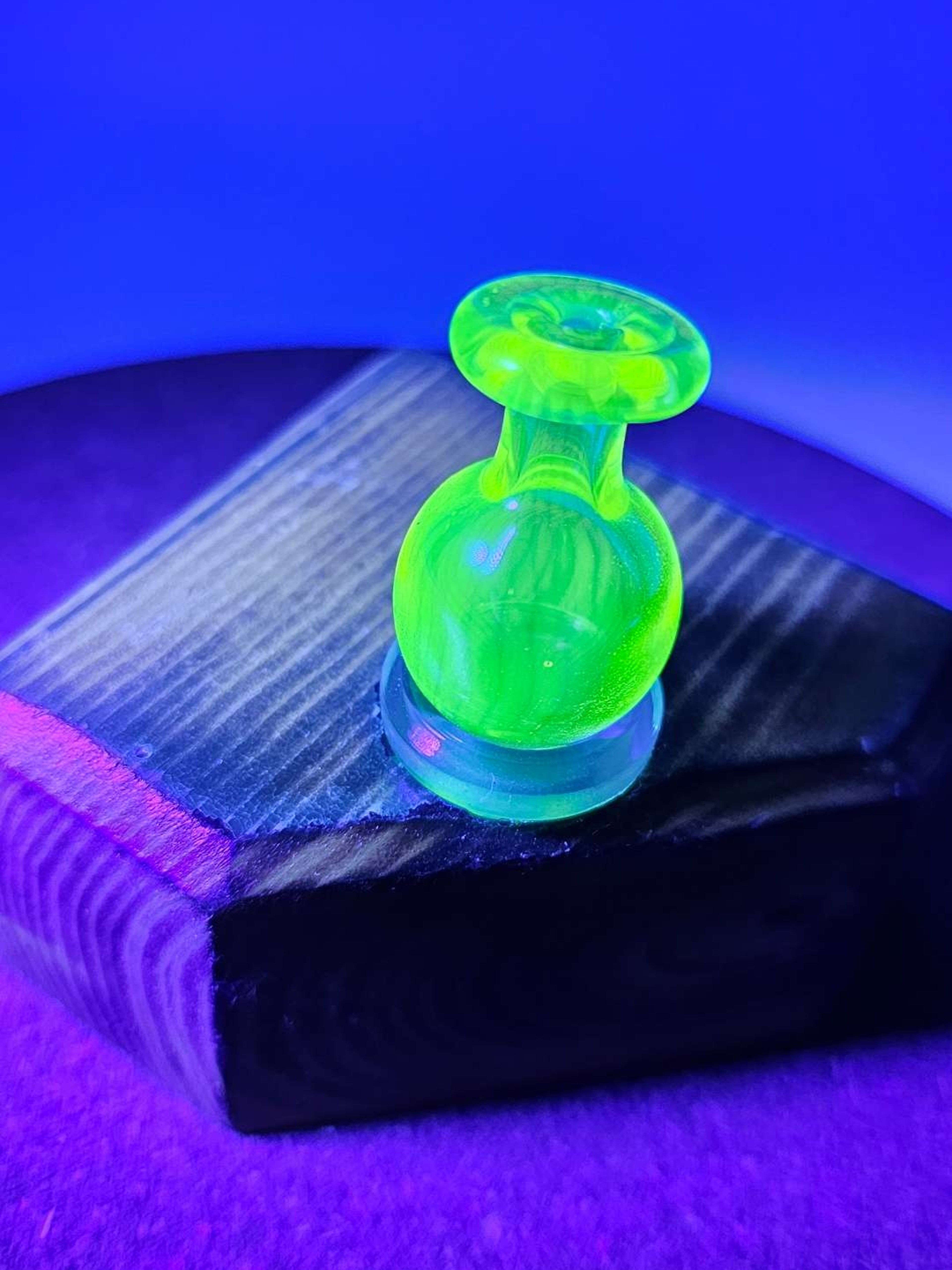 Preview pic of Empty1 citrine bubble cap