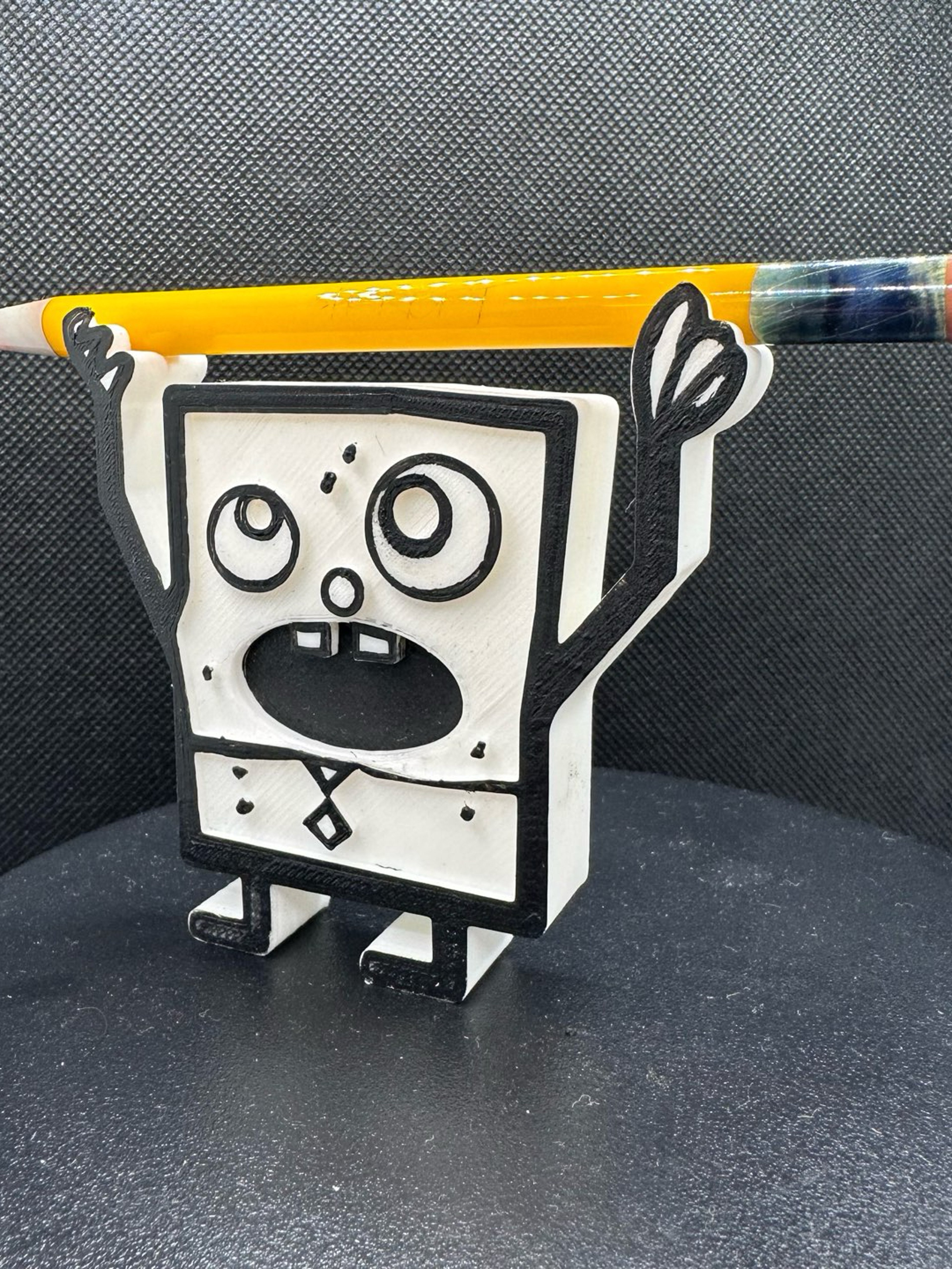 Preview pic of Doodle Bob pencil stand